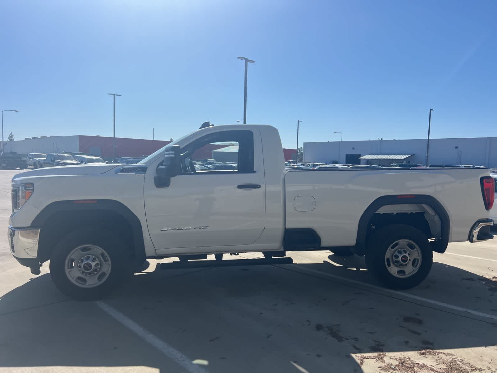 Thumbnail: 2021 GMC Sierra 2500 - 4