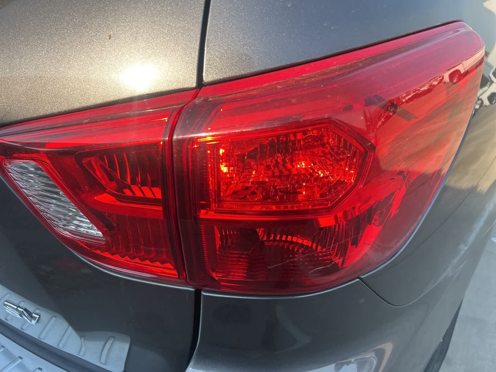 Thumbnail: 2017 Nissan Pathfinder - 9