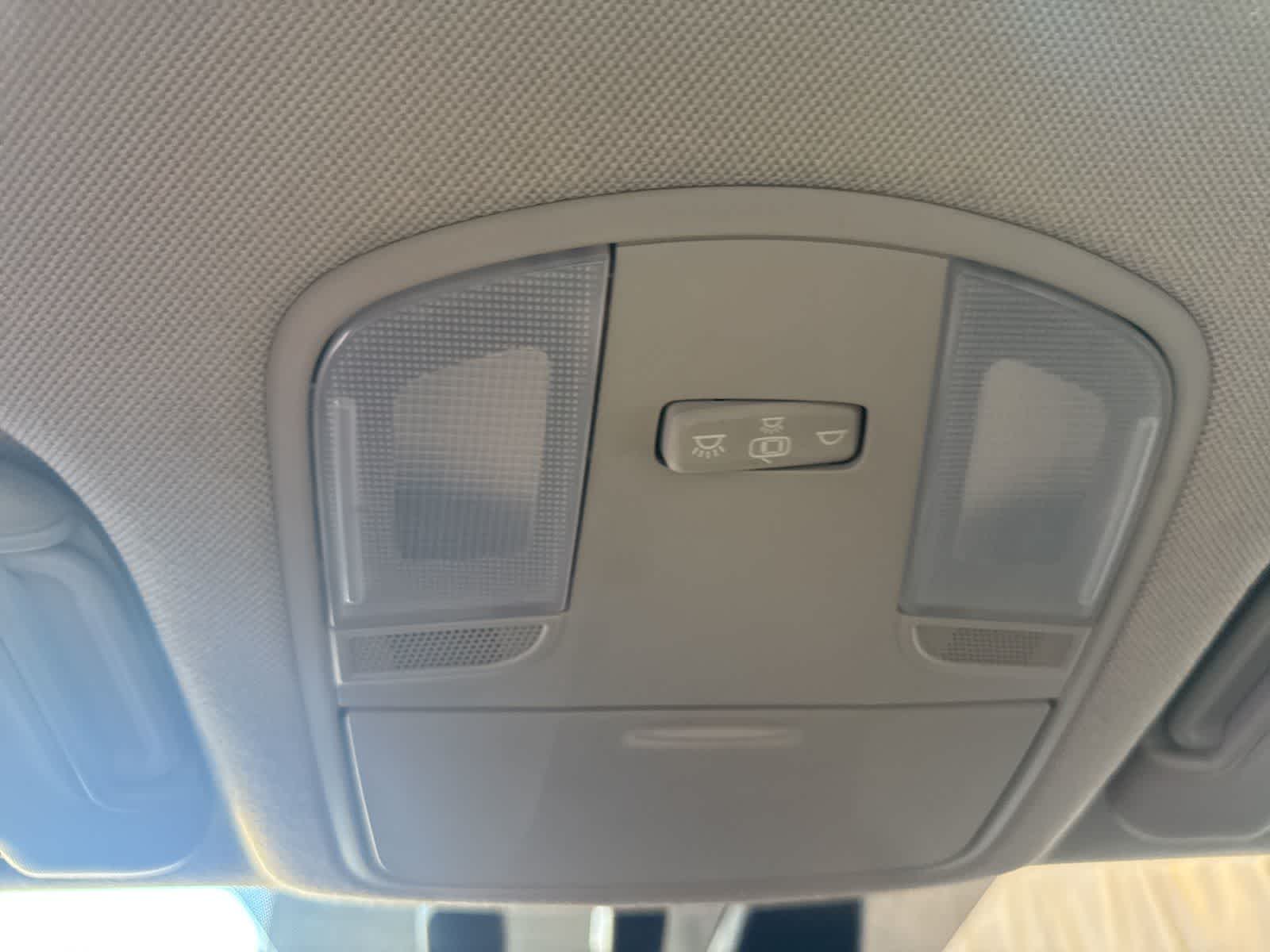 Thumbnail: 2020 Hyundai Elantra - 25