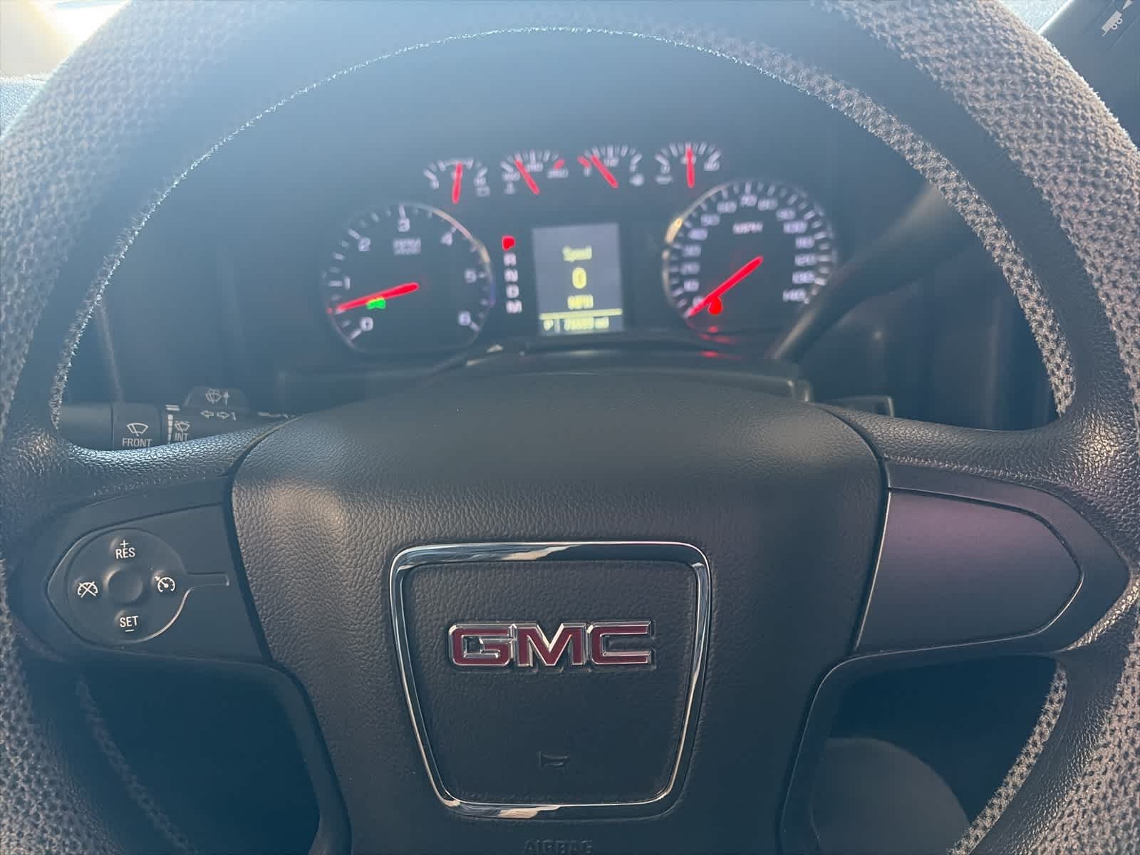 Thumbnail: 2014 GMC Sierra 1500 - 28