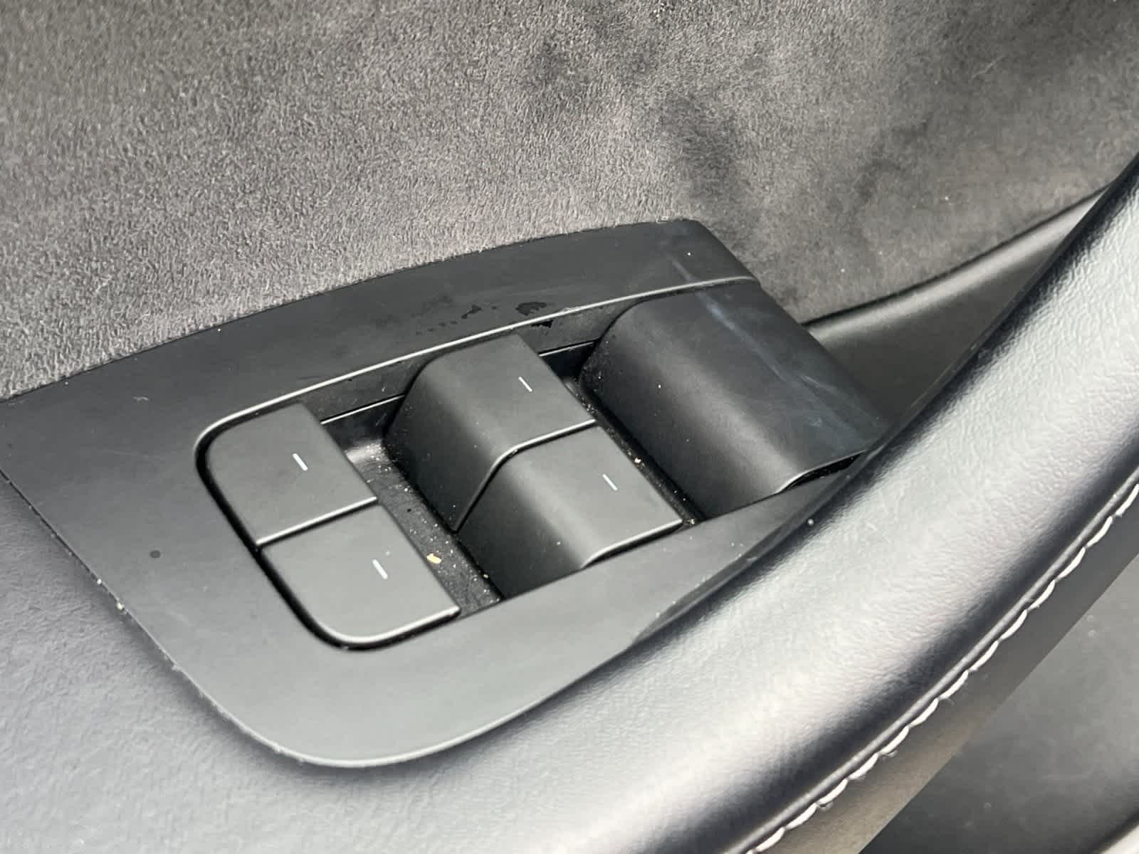 Thumbnail: 2023 Tesla Model 3 - 13