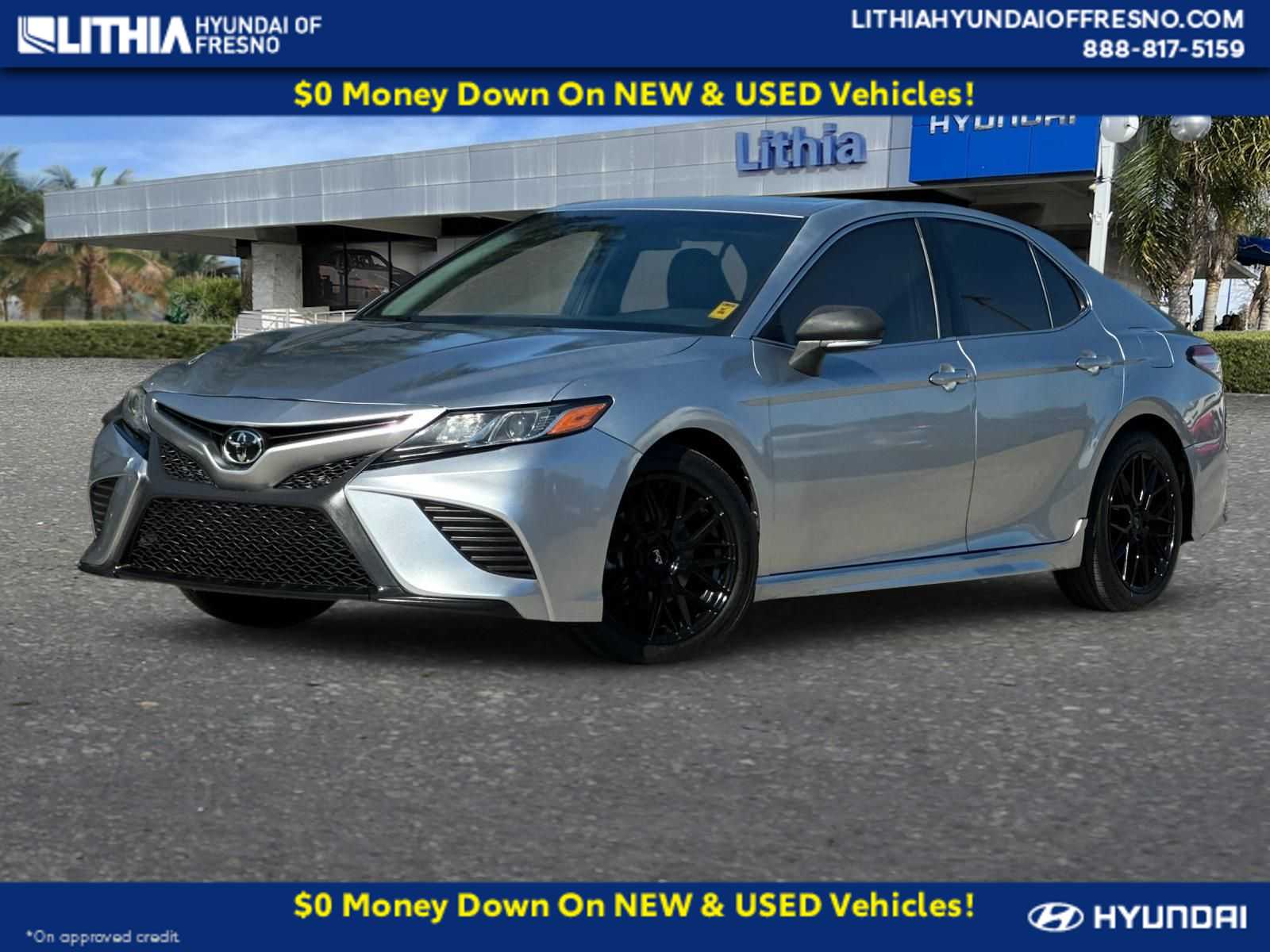 2018 Toyota Camry SE -
                  Fresno, CA