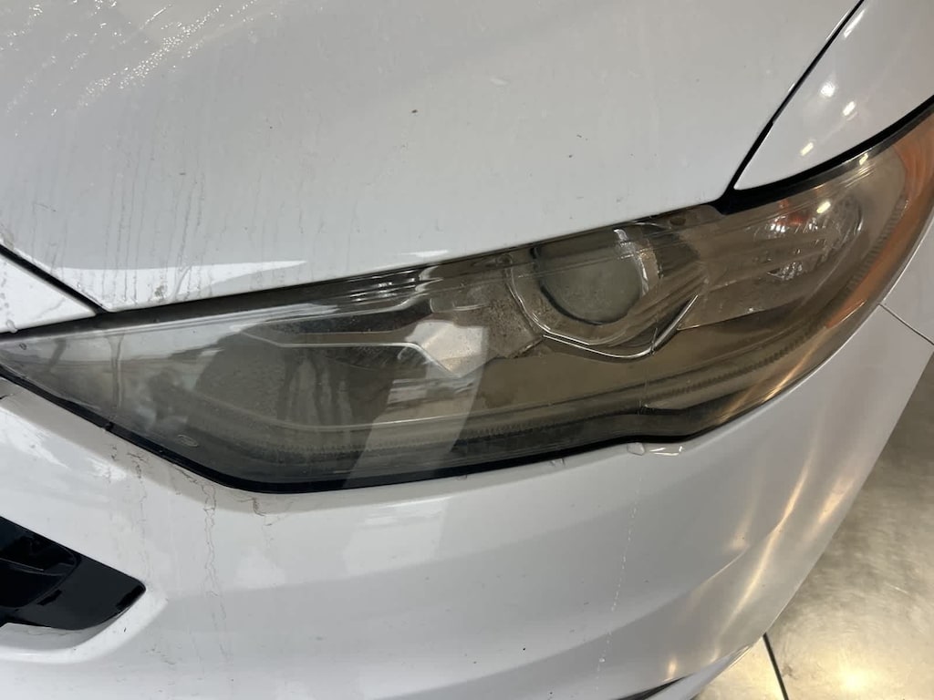 Used 2017 Ford Fusion SE Sedan