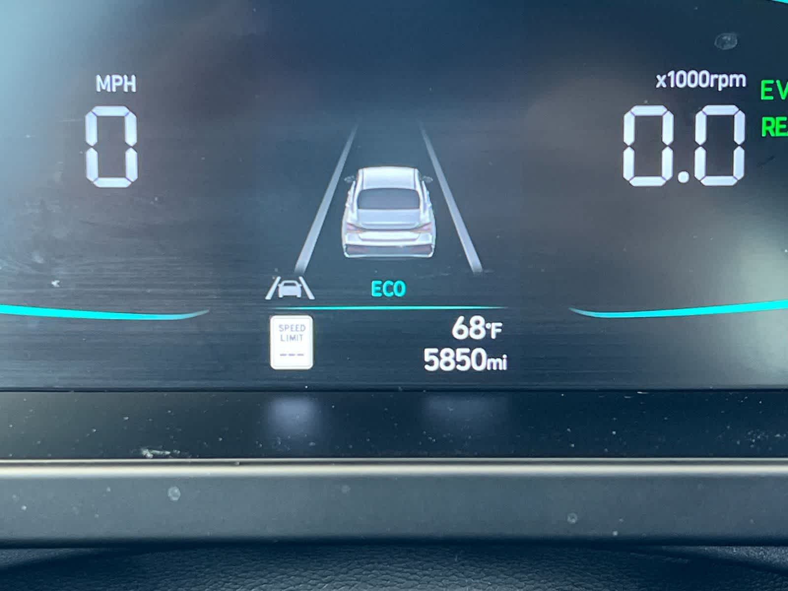 Thumbnail: 2026 Hyundai Elantra - 25