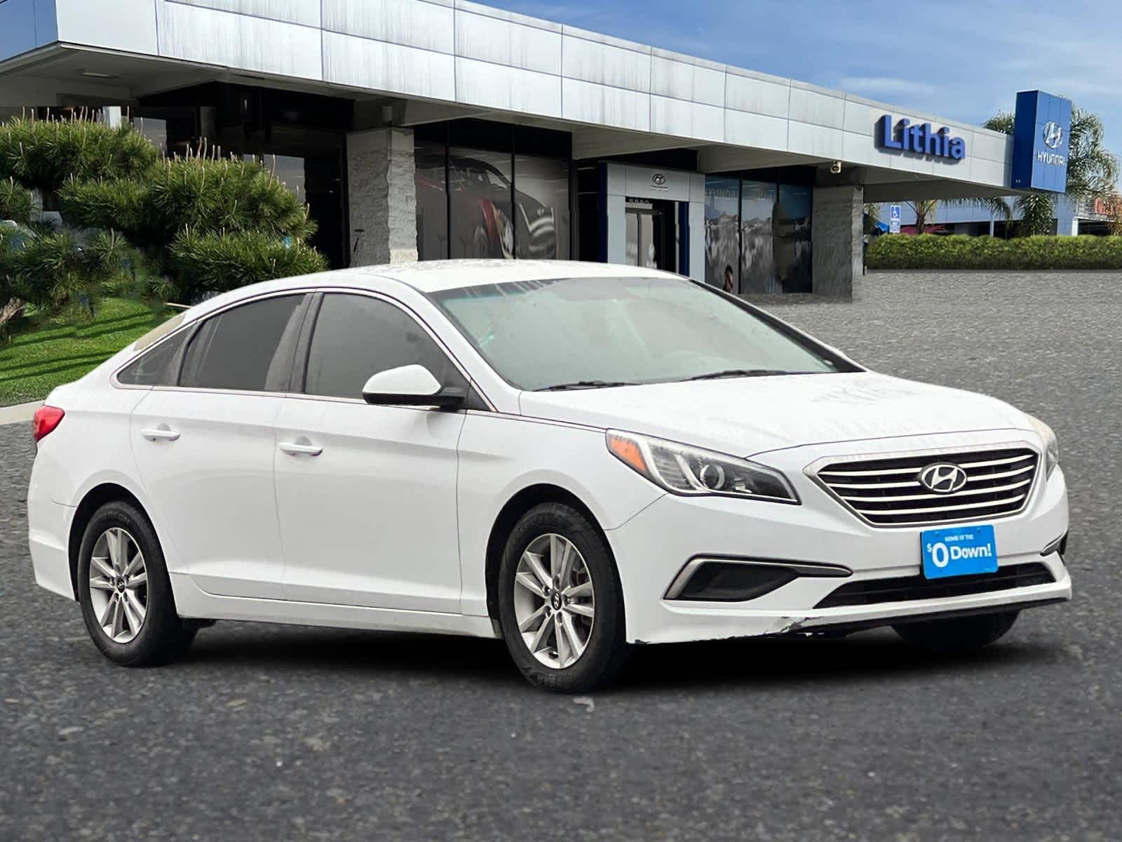 Thumbnail: 2016 Hyundai Sonata - 9