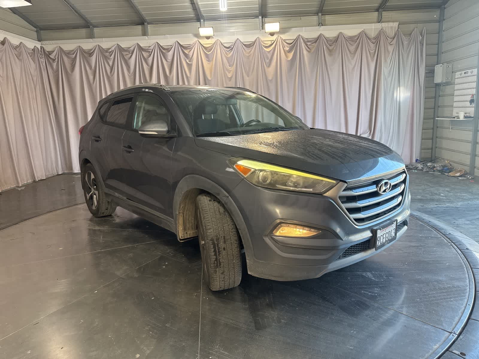 Thumbnail: 2016 Hyundai Tucson - 3