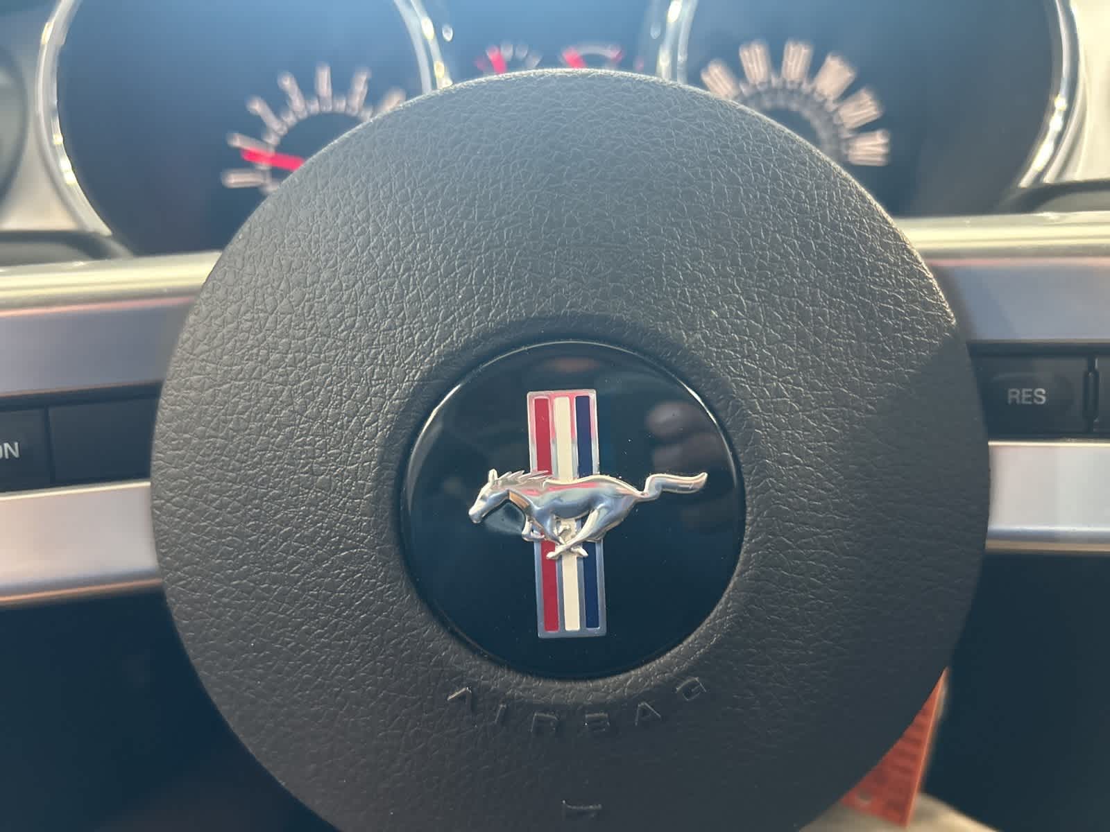 Thumbnail: 2009 Ford Mustang - 28