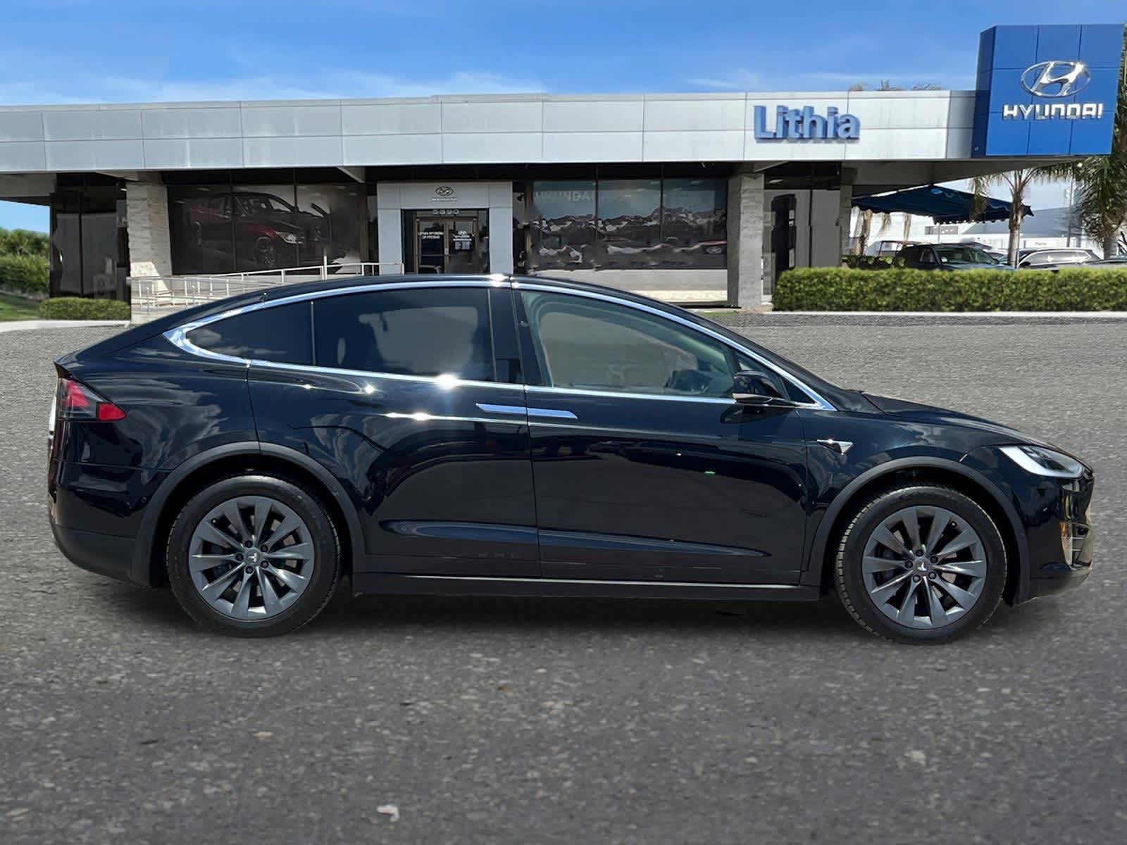 Thumbnail: 2017 Tesla Model X - 8