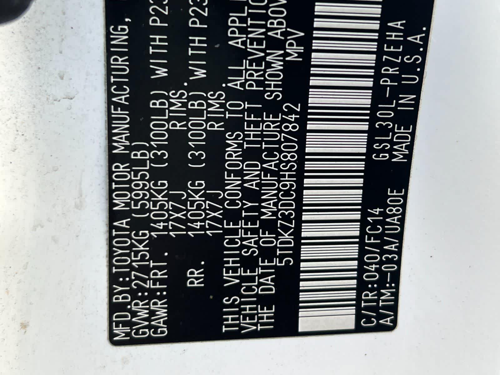 Thumbnail: 2017 Toyota Sienna - 30