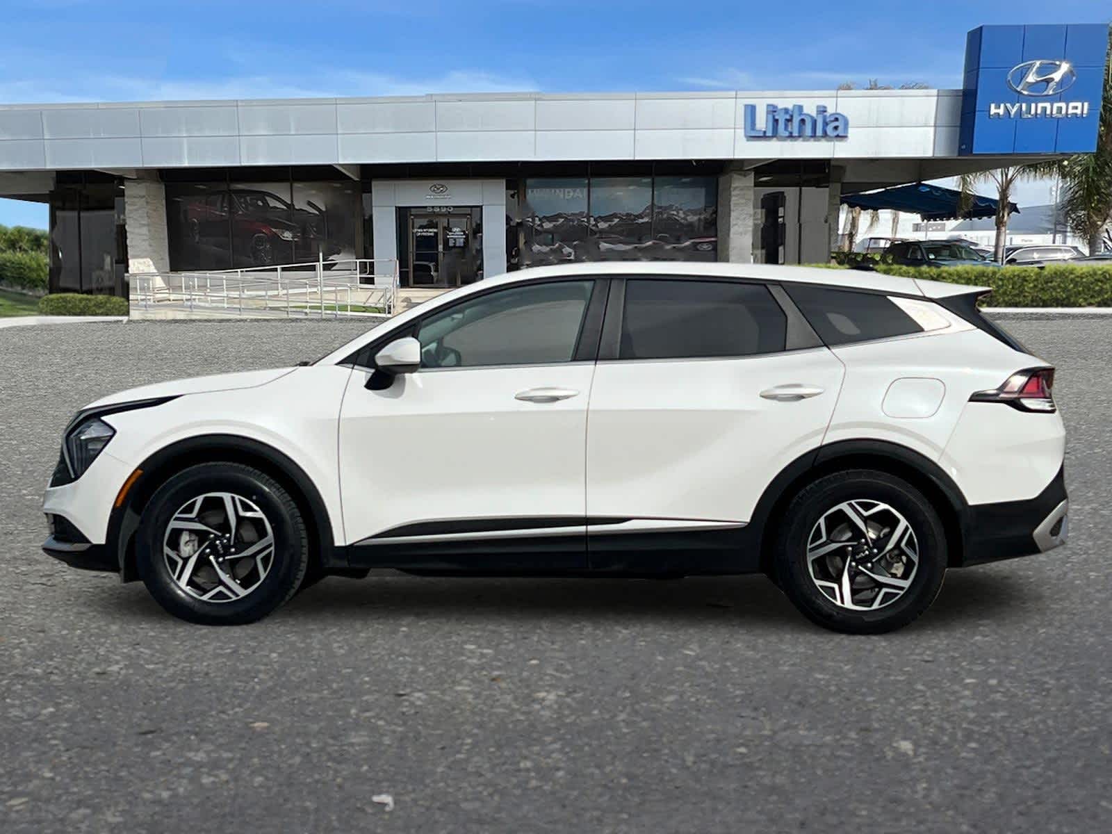 Thumbnail: 2023 Kia Sportage - 5