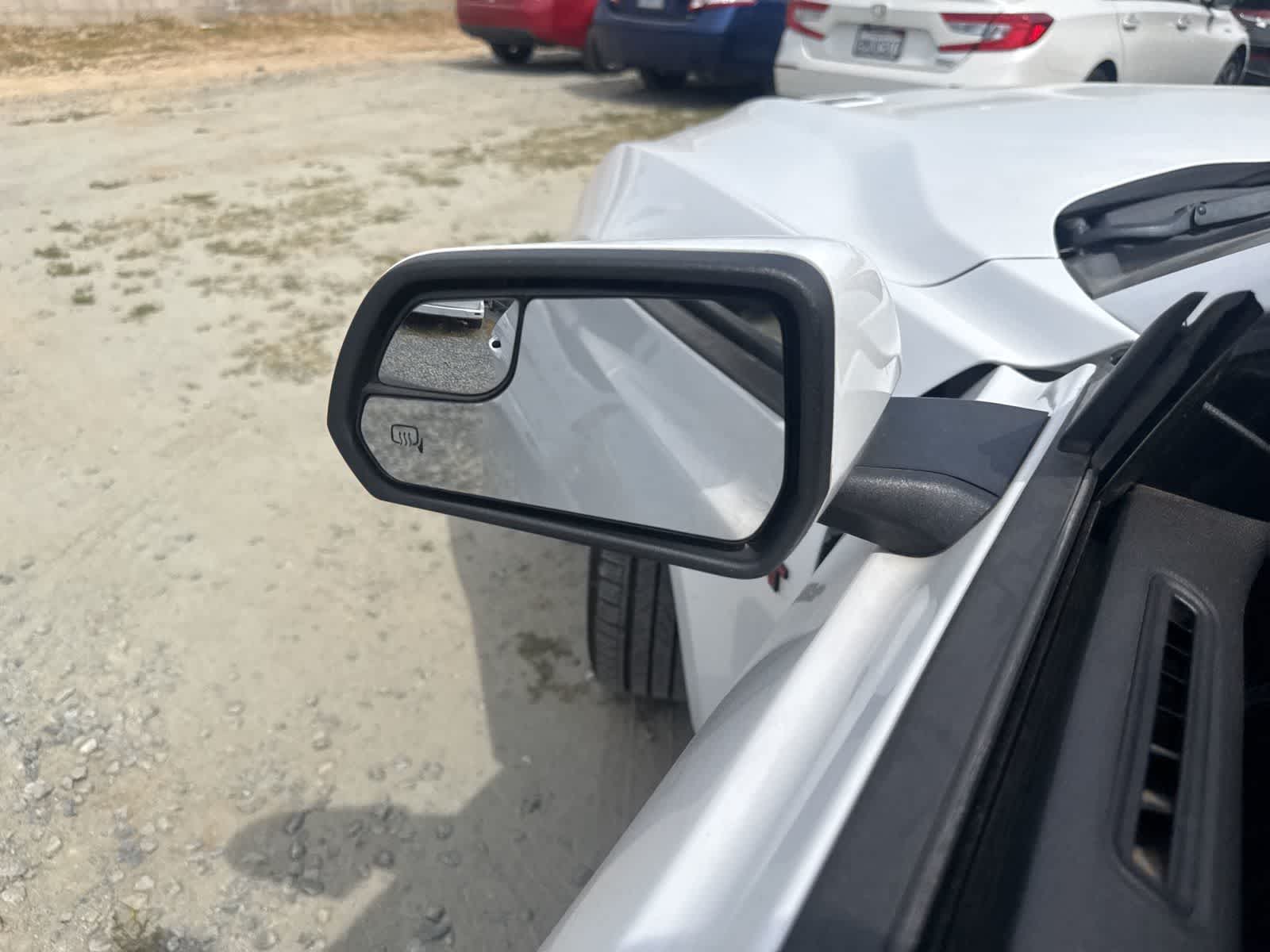 Thumbnail: 2019 Ford Mustang - 15