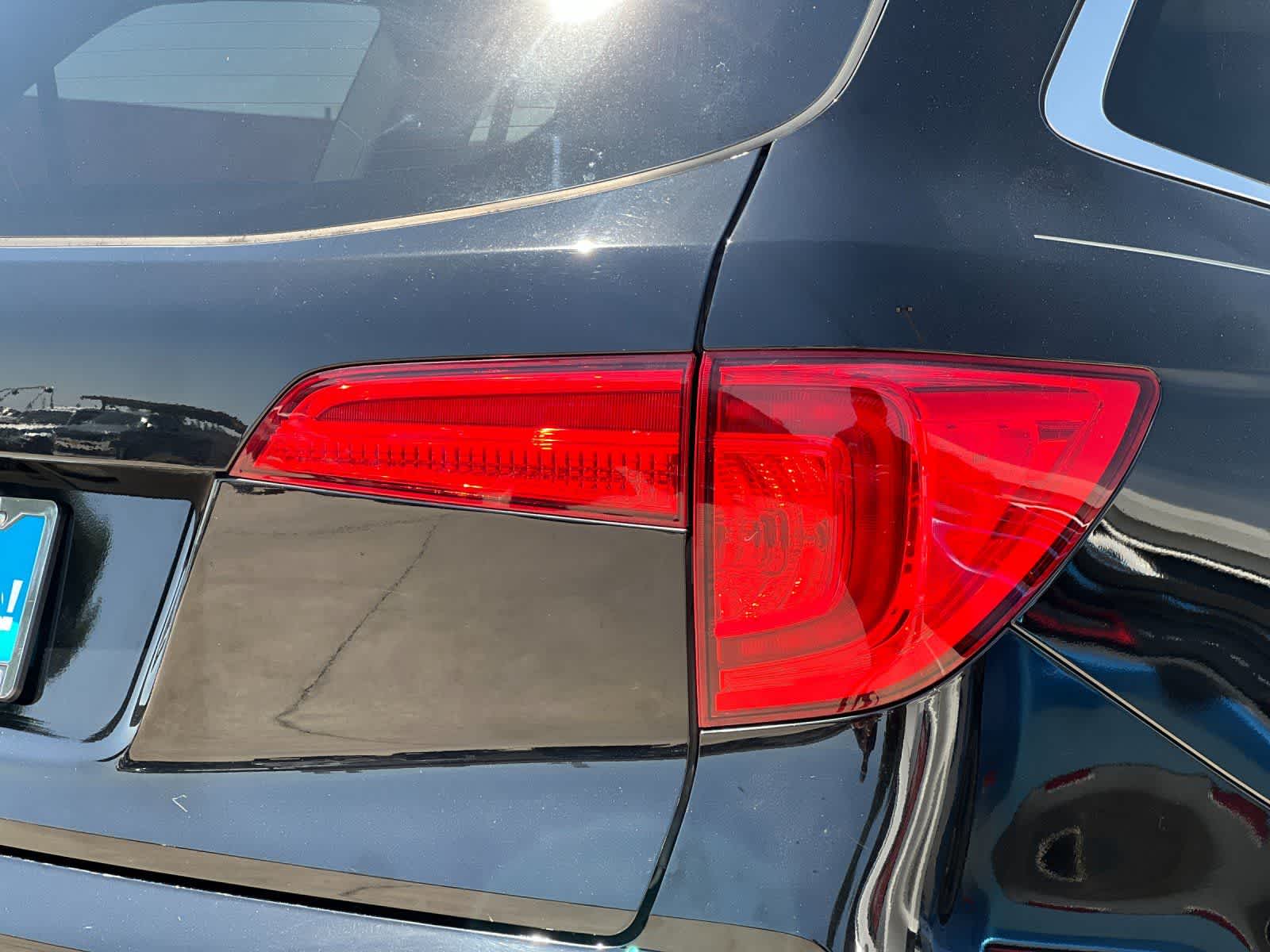 Thumbnail: 2017 Honda Pilot - 29