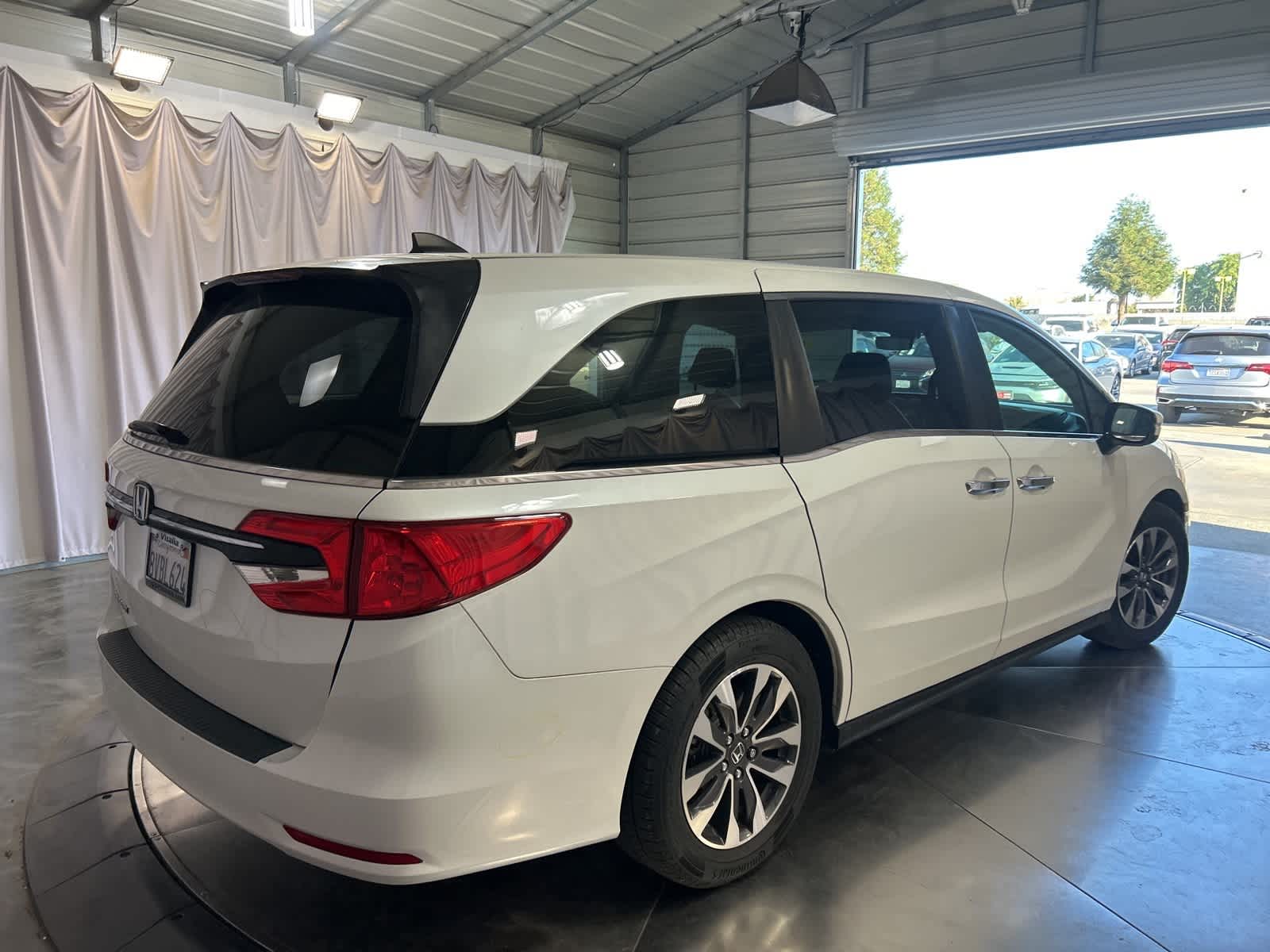 Thumbnail: 2021 Honda Odyssey - 8