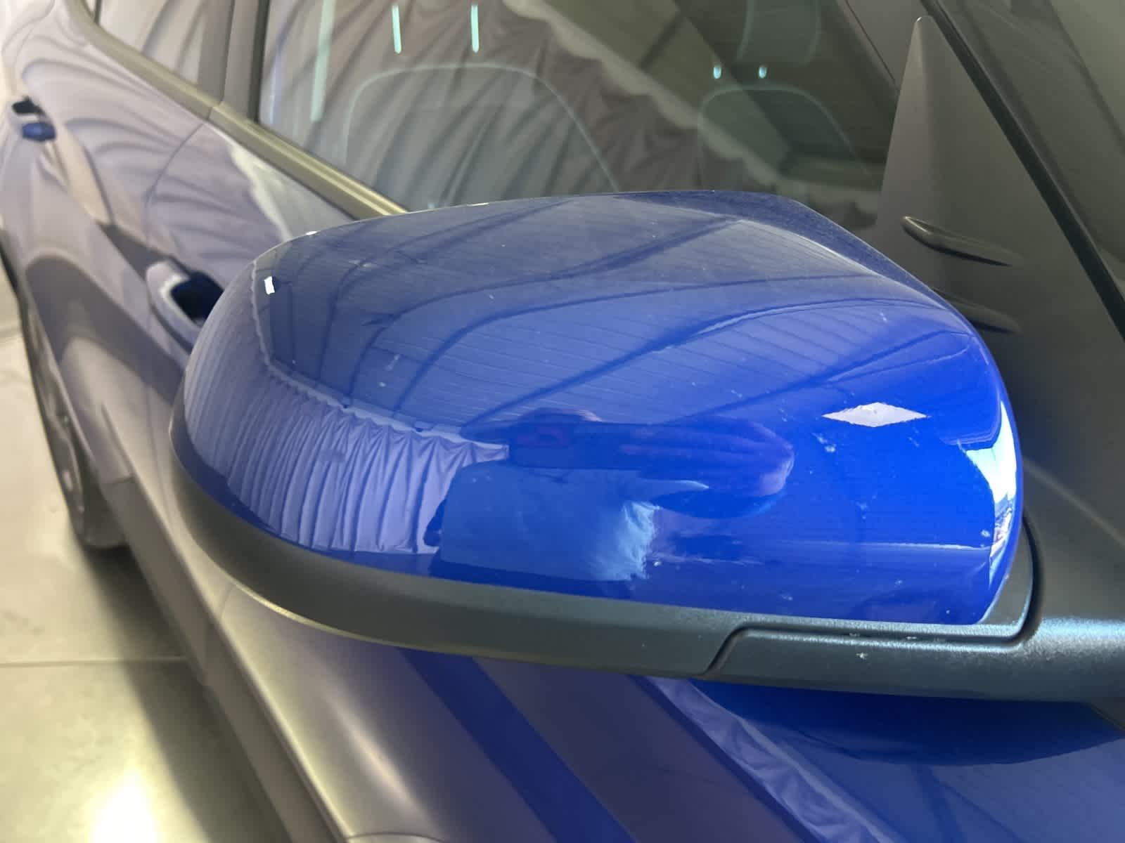 Thumbnail: 2023 Hyundai Venue - 6