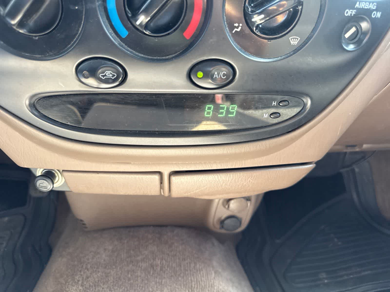 Thumbnail: 2003 Toyota Tundra - 30