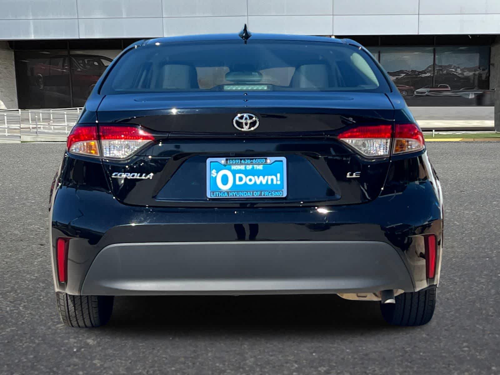 2025 Toyota Corolla LE photo 3