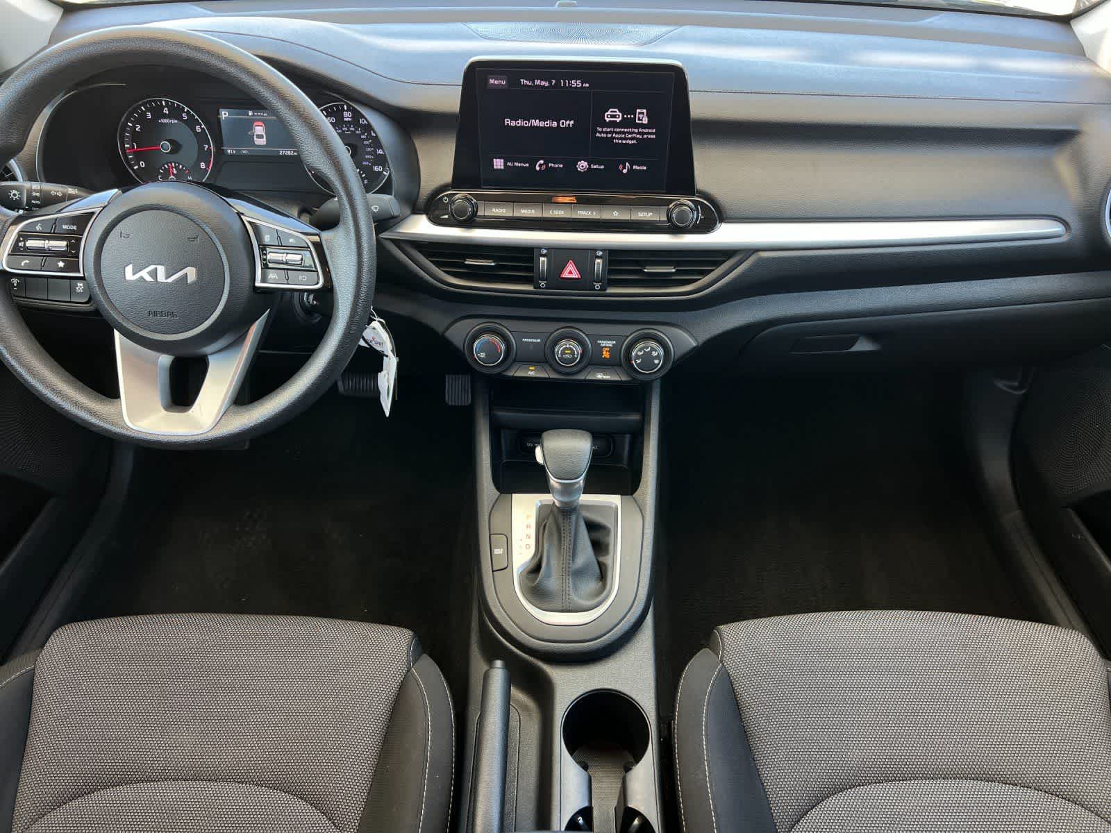 Thumbnail: 2024 Kia Forte - 3