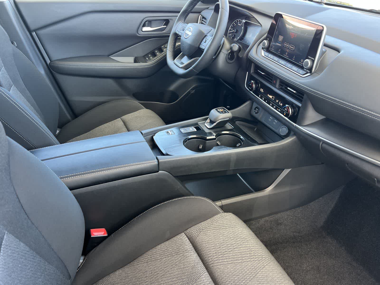 Thumbnail: 2026 Nissan Rogue - 16