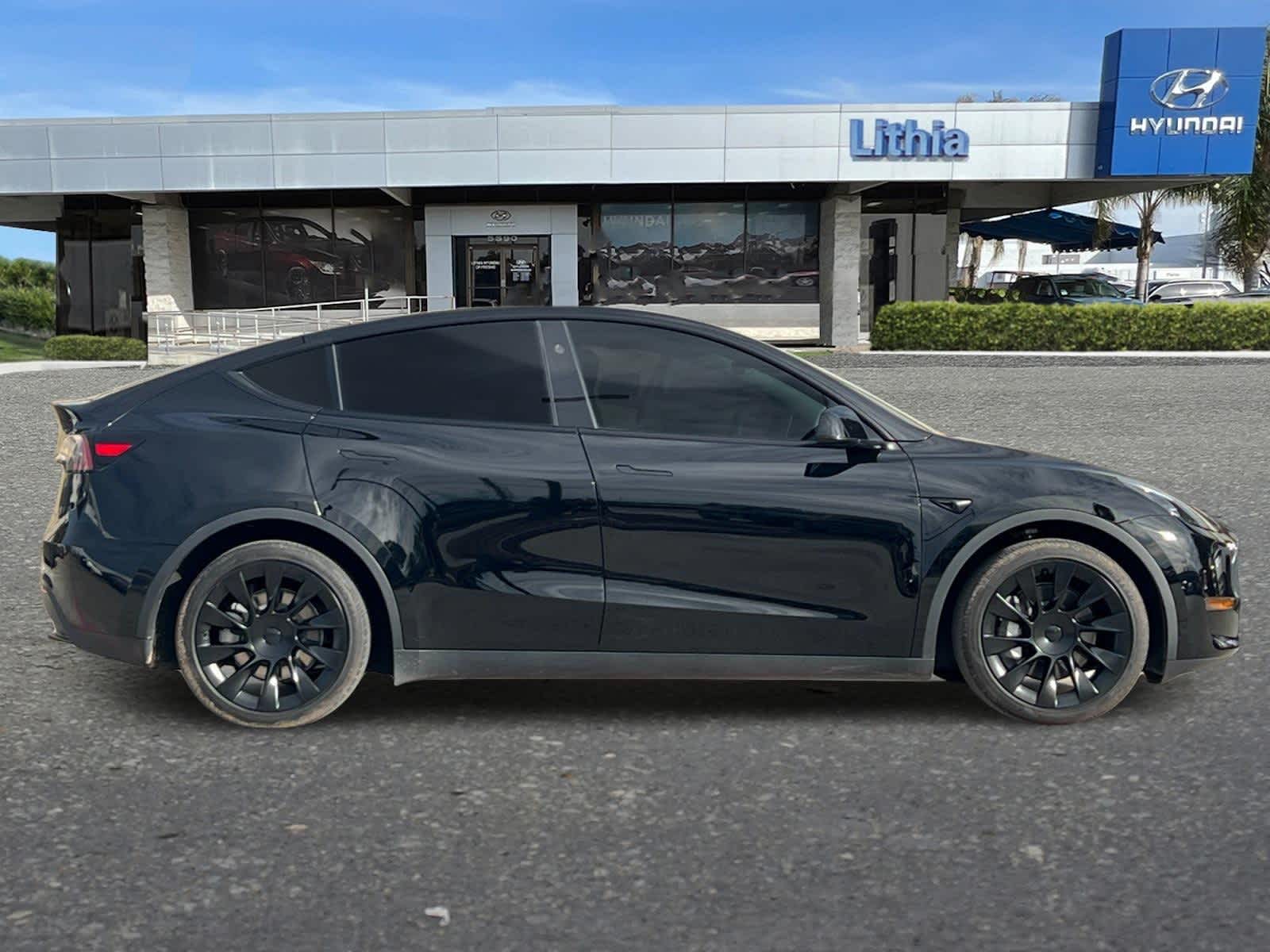 Thumbnail: 2024 Tesla Model Y - 9