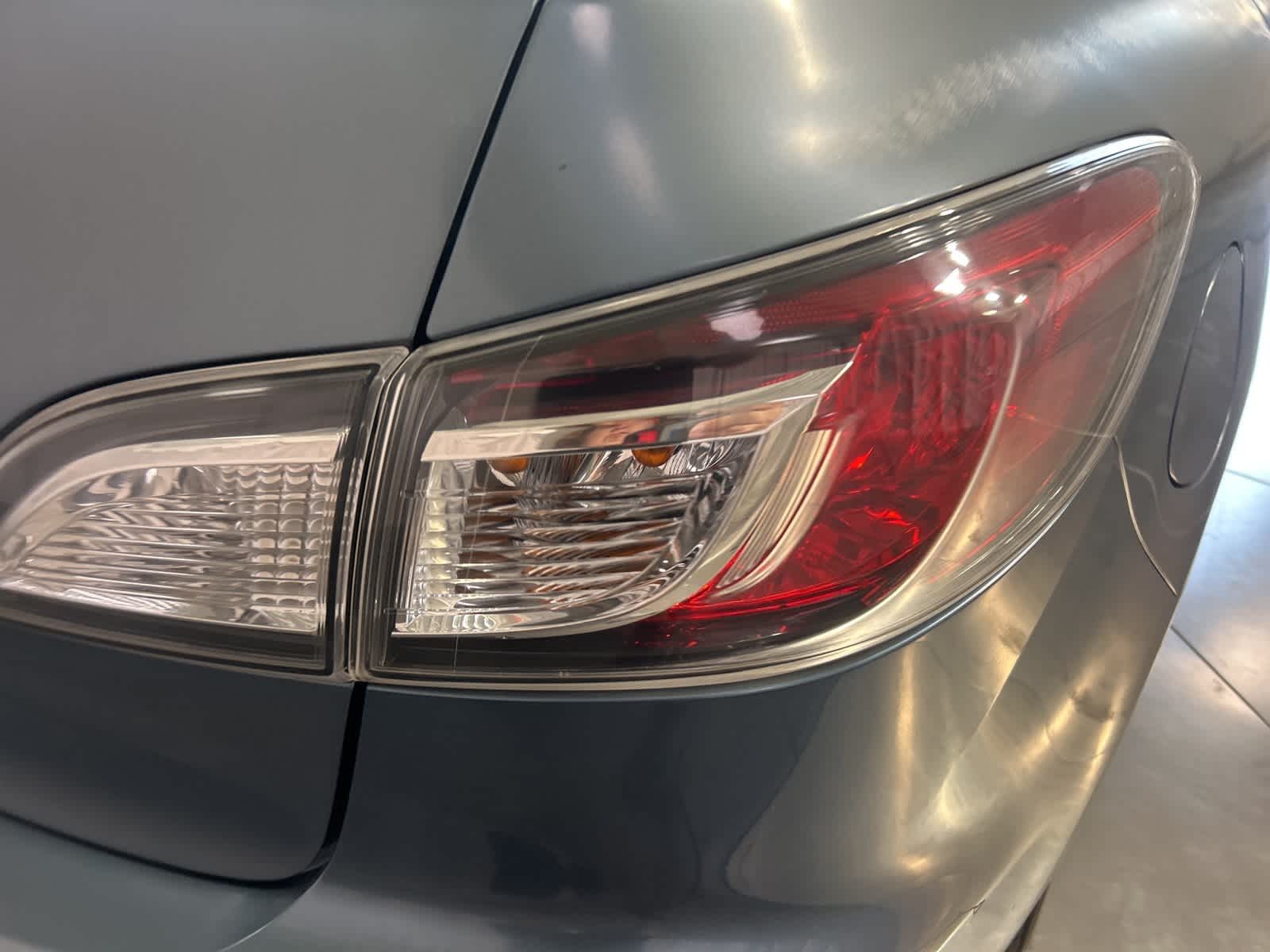 Thumbnail: 2011 Mazda Mazda3 - 9