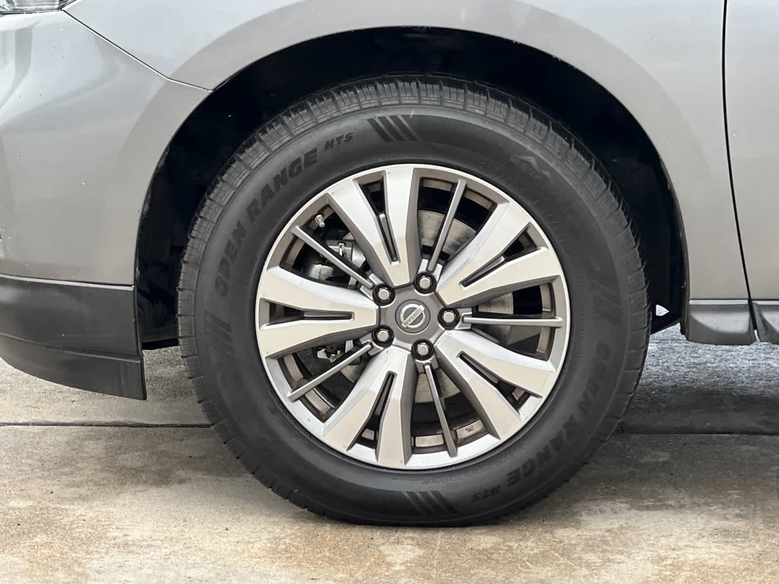 Thumbnail: 2018 Nissan Pathfinder - 27