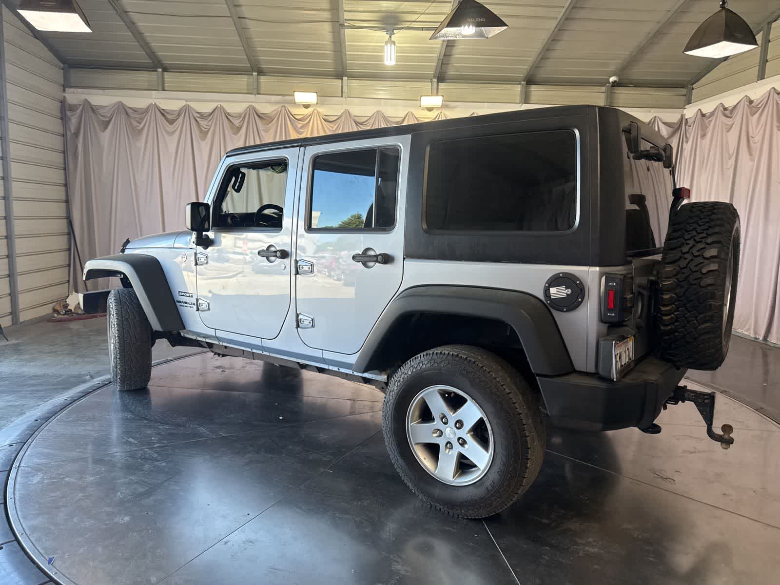 2013 Jeep Wrangler Unlimited Sport photo 6