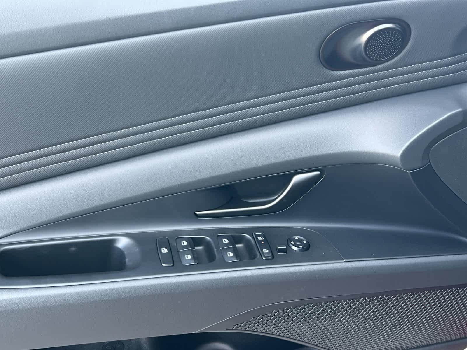 Thumbnail: 2026 Hyundai Elantra - 12