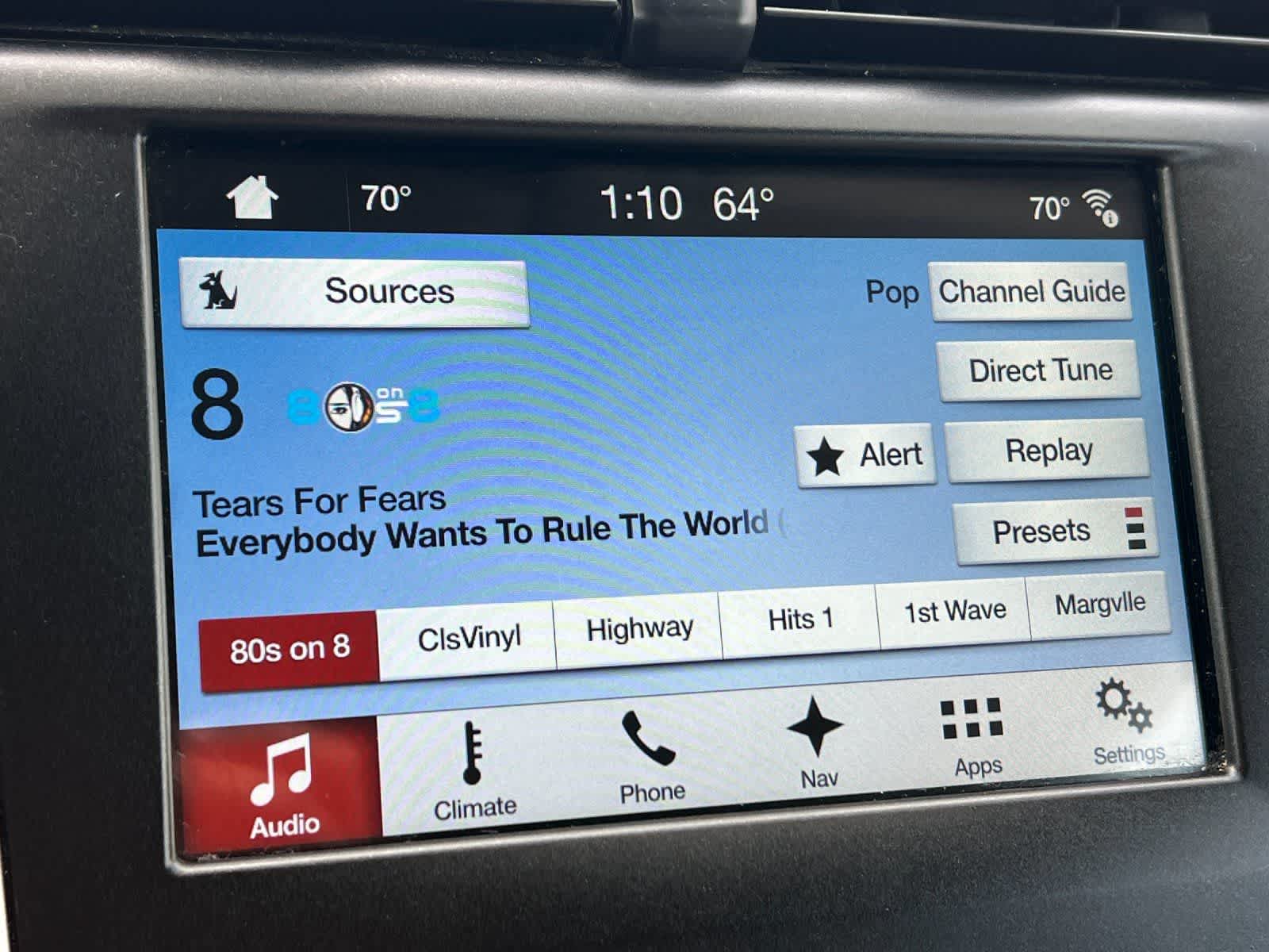 Thumbnail: 2017 Ford Fusion - 18