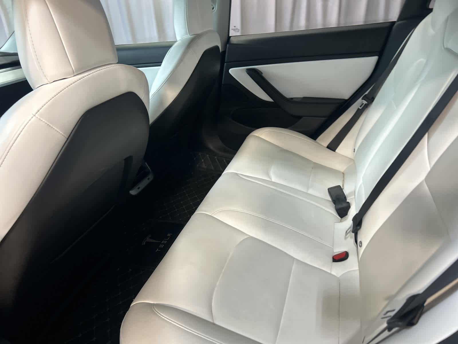 Thumbnail: 2018 Tesla Model 3 - 19