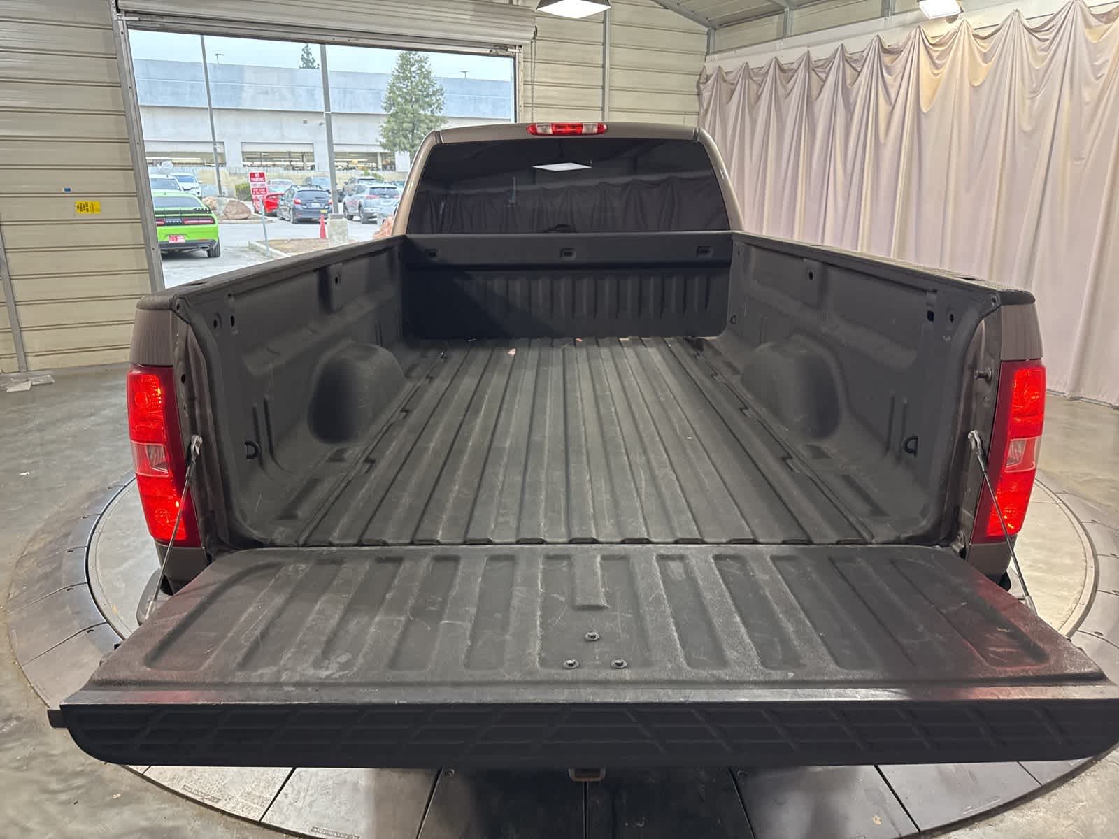 Thumbnail: 2013 Chevrolet Silverado 1500 - 18