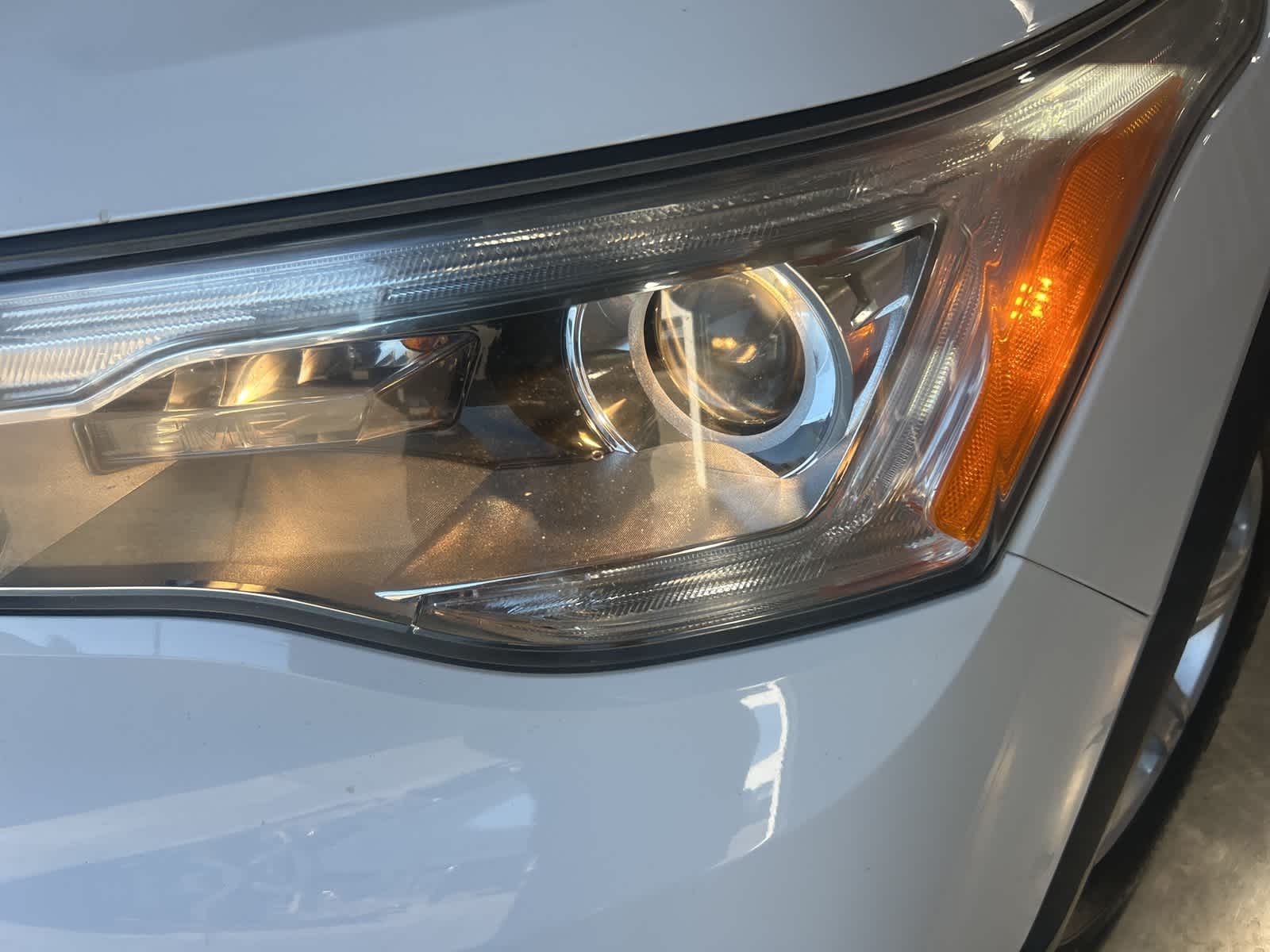 Thumbnail: 2017 GMC Acadia - 2