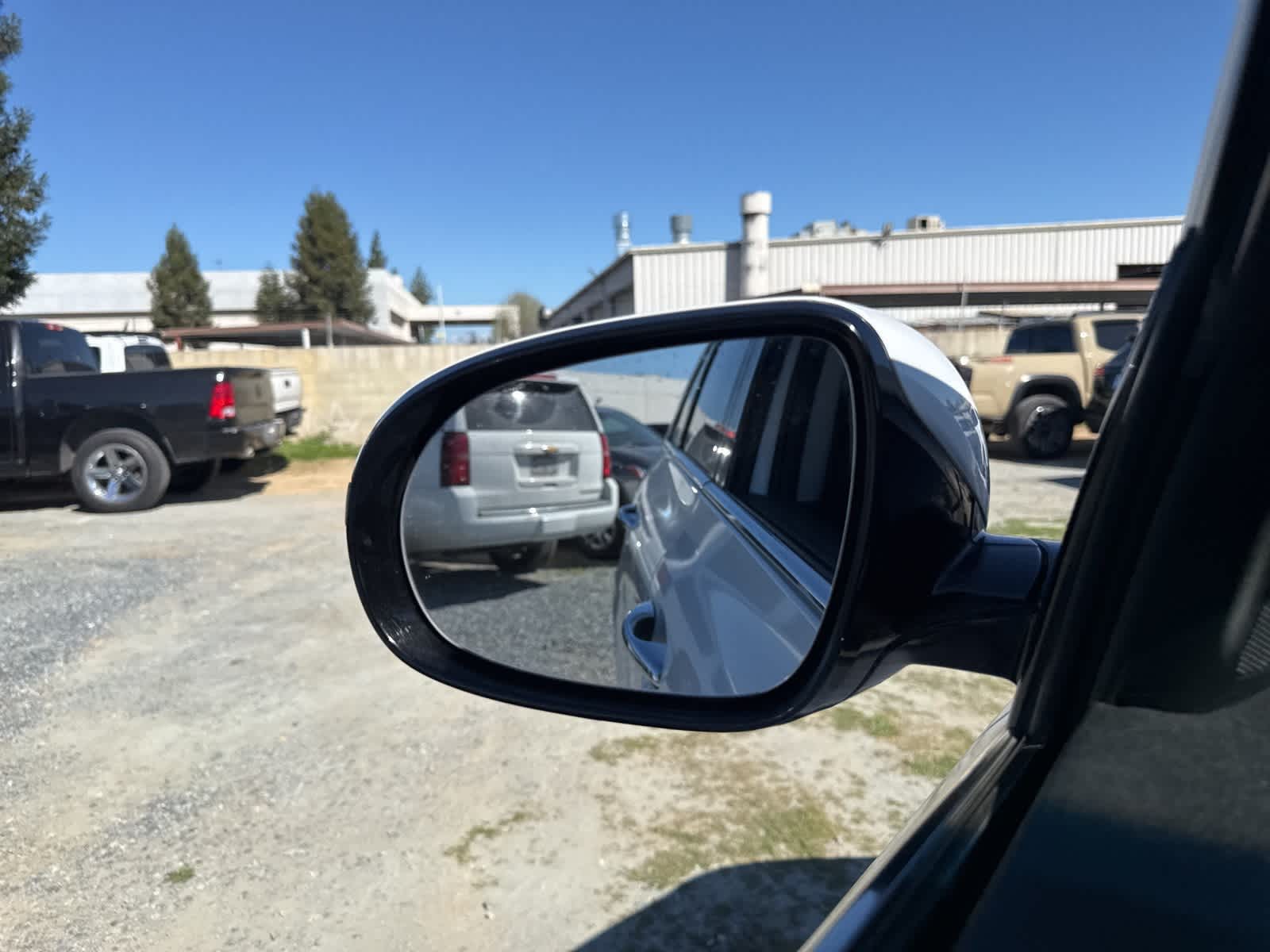 Thumbnail: 2020 Kia Sorento - 30