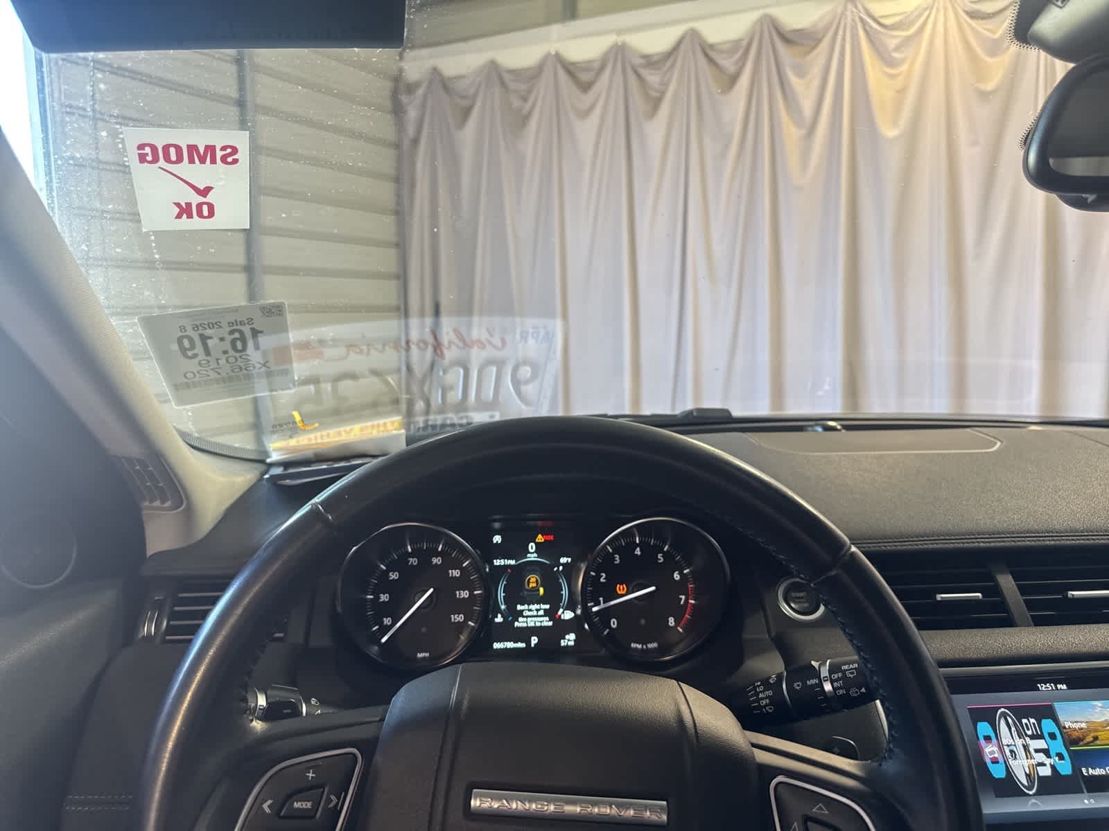 Thumbnail: 2019 Land Rover Range Rover Evoque - 20