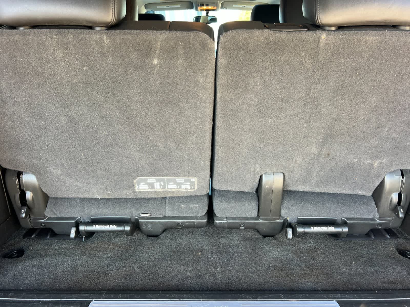 Thumbnail: 2014 Cadillac Escalade - 17