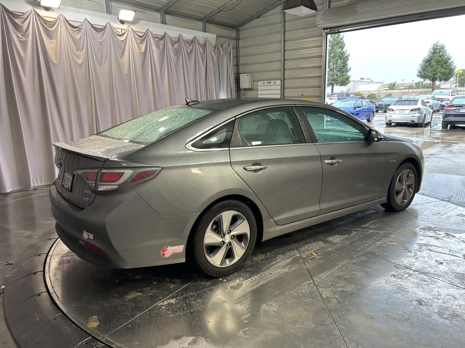 Thumbnail: 2017 Hyundai Sonata - 9