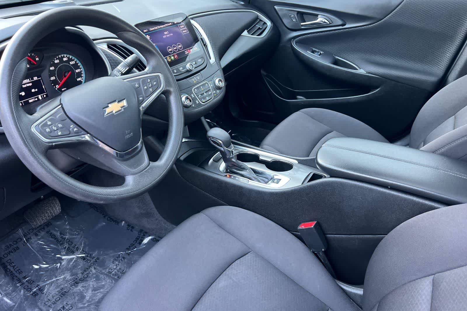 Thumbnail: 2023 Chevrolet Malibu - 9