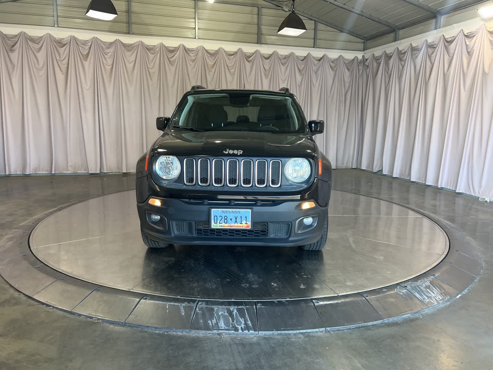 Thumbnail: 2018 Jeep Renegade - 2