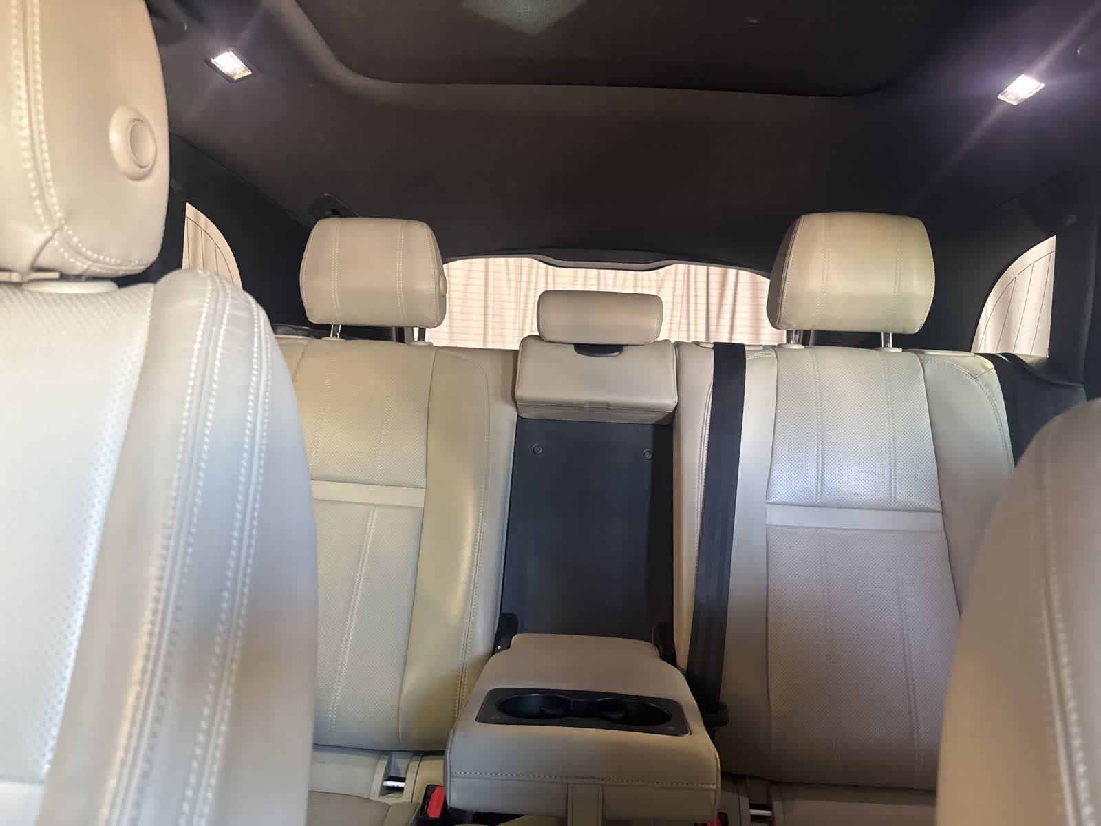 Thumbnail: 2018 Land Rover Range Rover Velar - 20