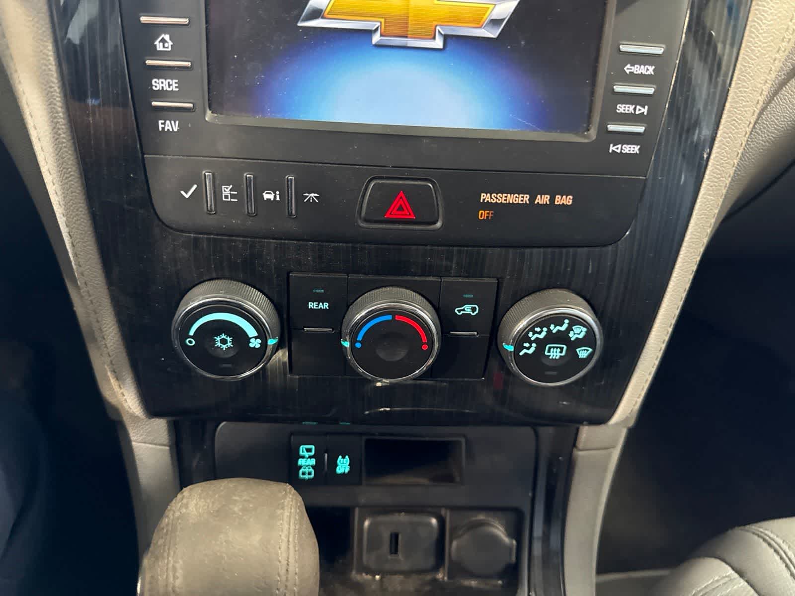 Thumbnail: 2015 Chevrolet Traverse - 28