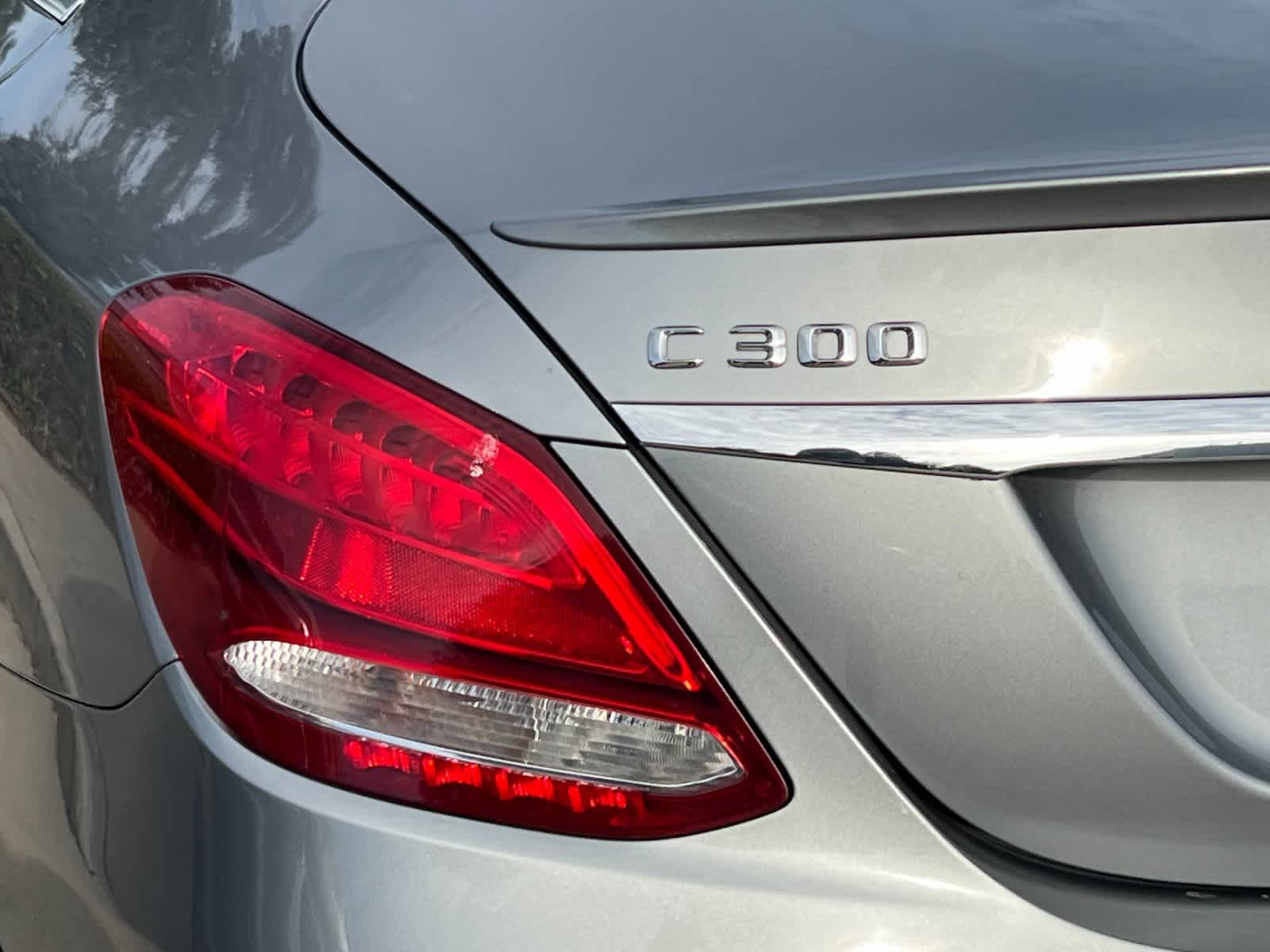Thumbnail: 2016 Mercedes-Benz C-Class - 25