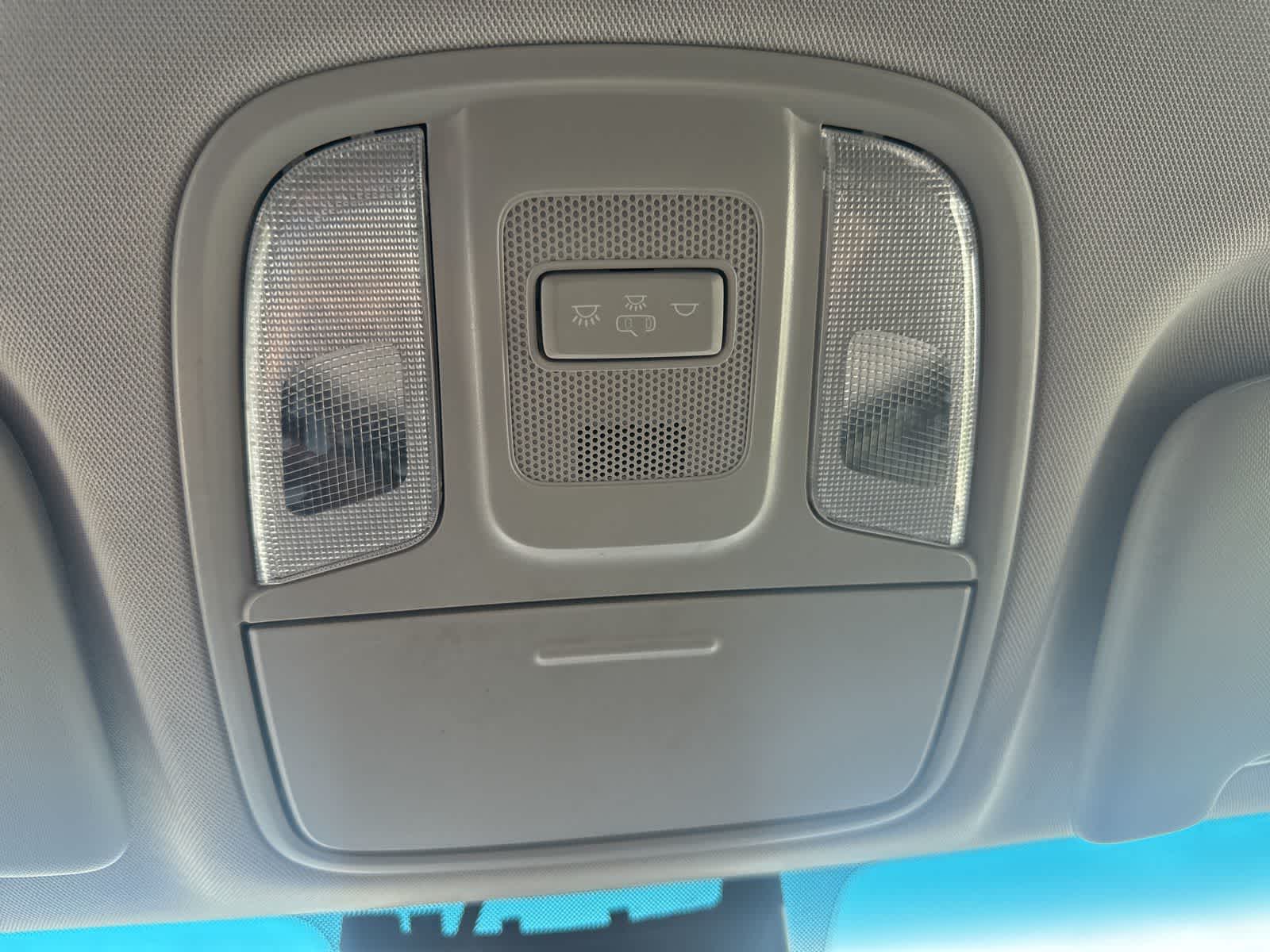 Thumbnail: 2017 Kia Sportage - 22