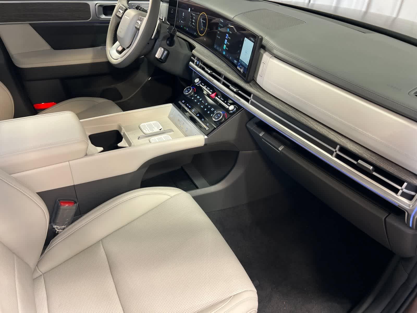 Thumbnail: 2026 Hyundai Santa Fe - 17