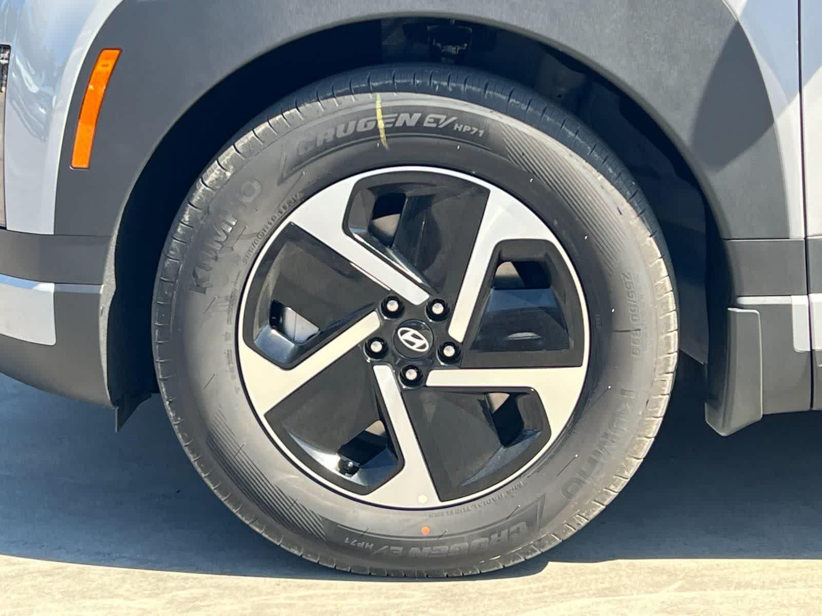 Thumbnail: 2026 Hyundai Ioniq - 25