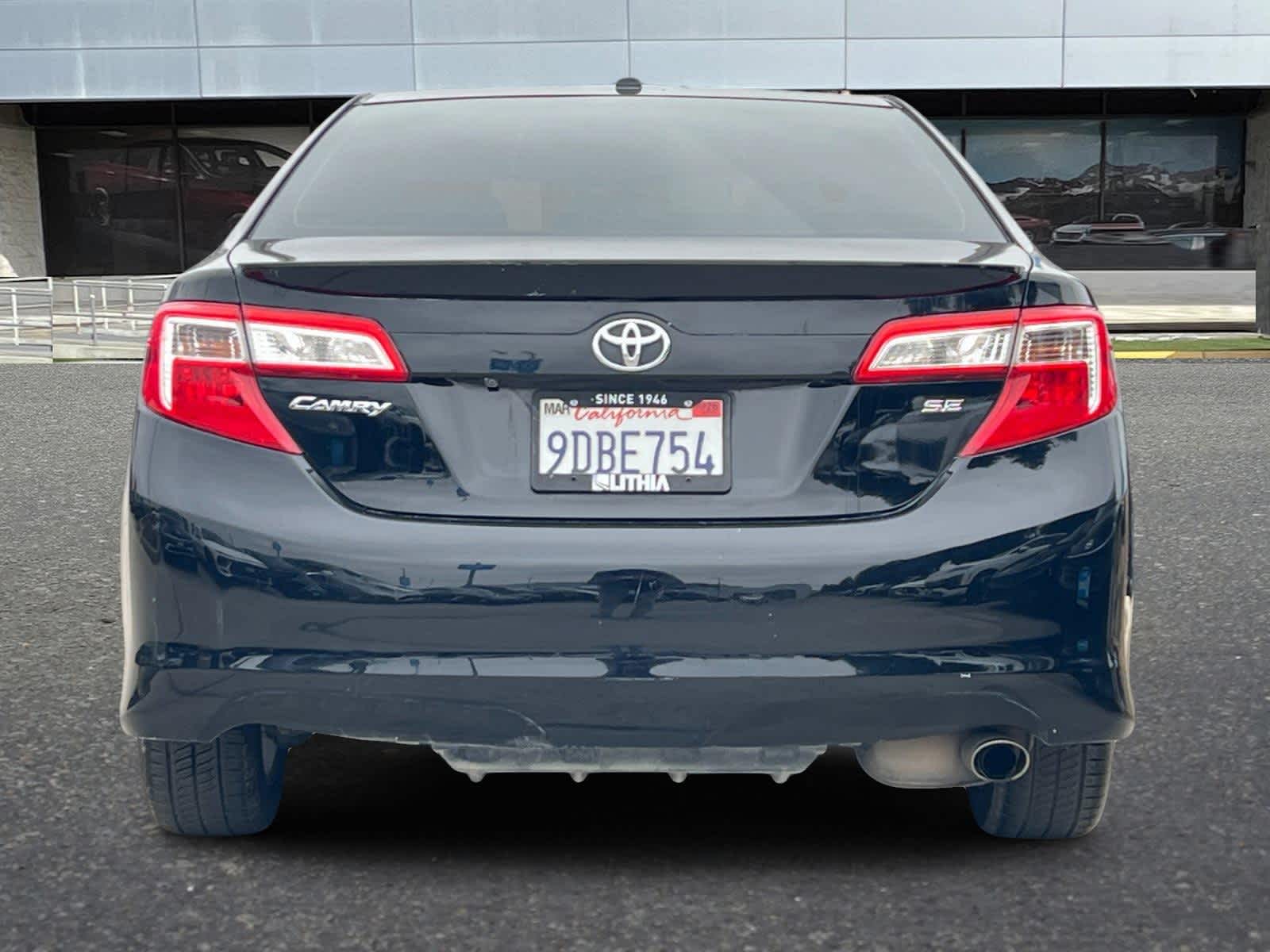 Thumbnail: 2014 Toyota Camry - 8