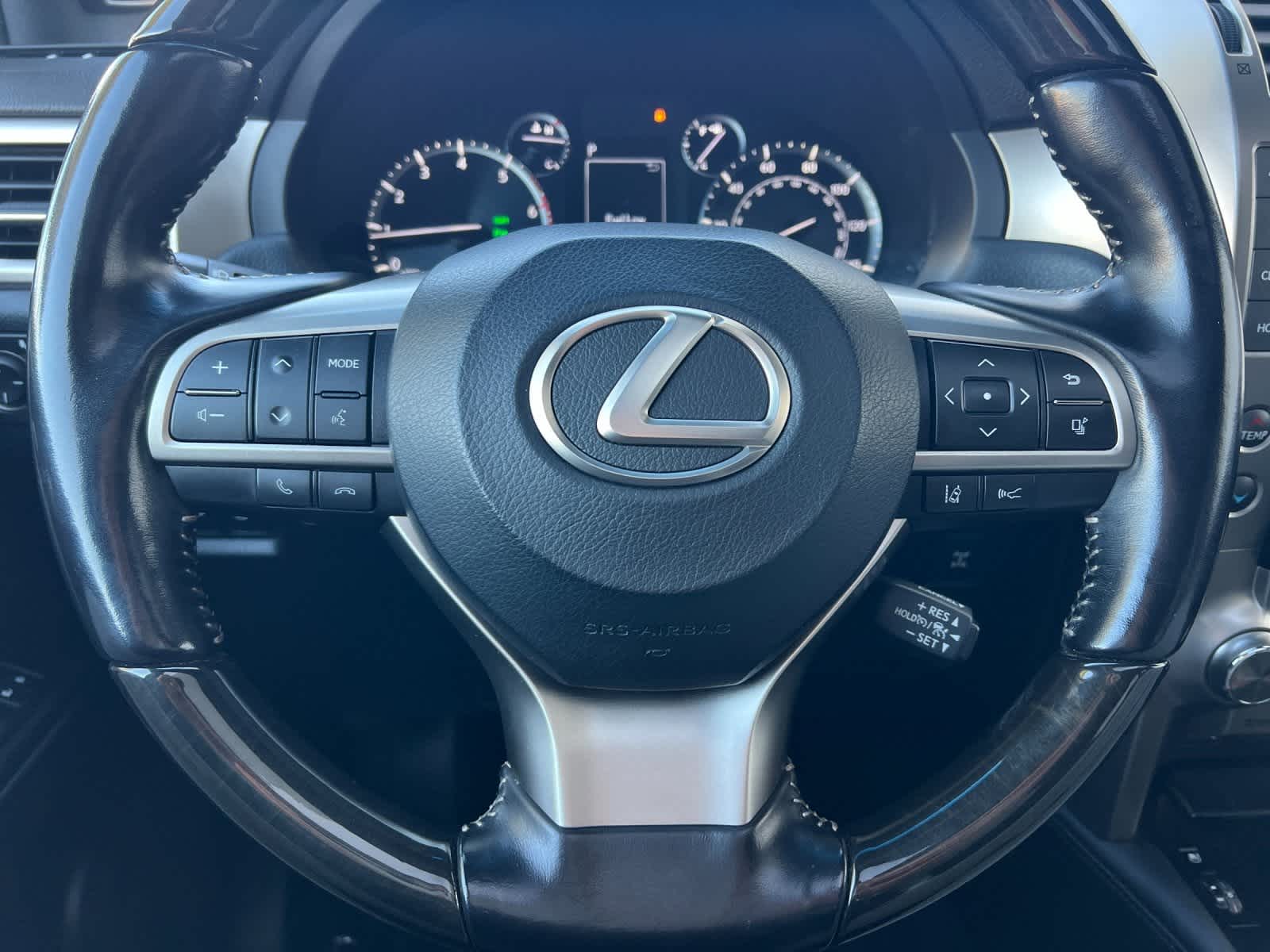Thumbnail: 2021 Lexus GX - 25