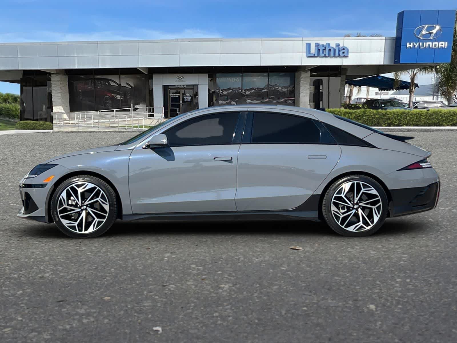 Thumbnail: 2023 Hyundai Ioniq 6 - 6