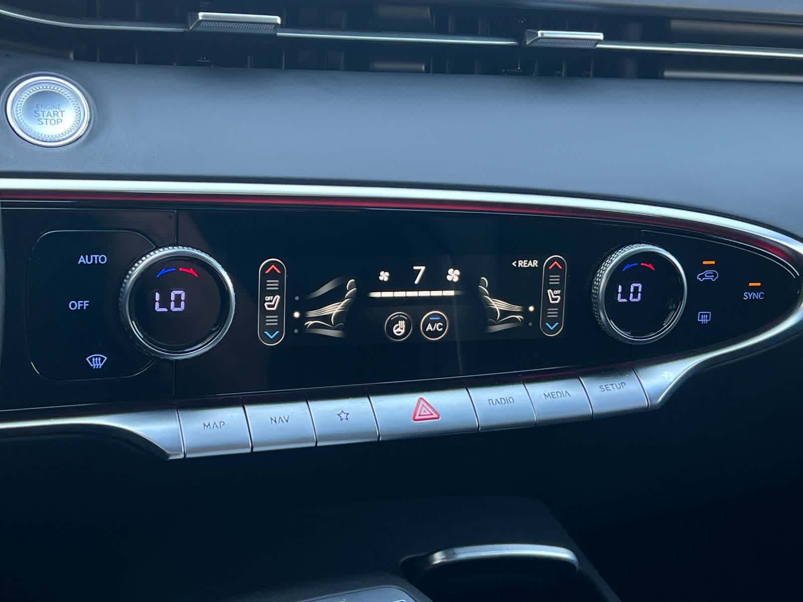 Thumbnail: 2023 Genesis GV70 - 22