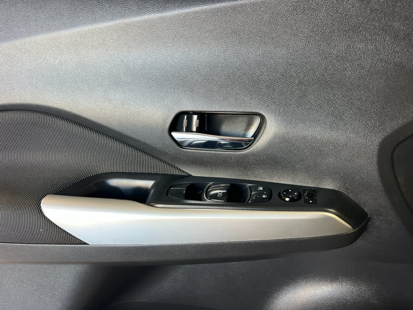 Thumbnail: 2019 Nissan Kicks - 12