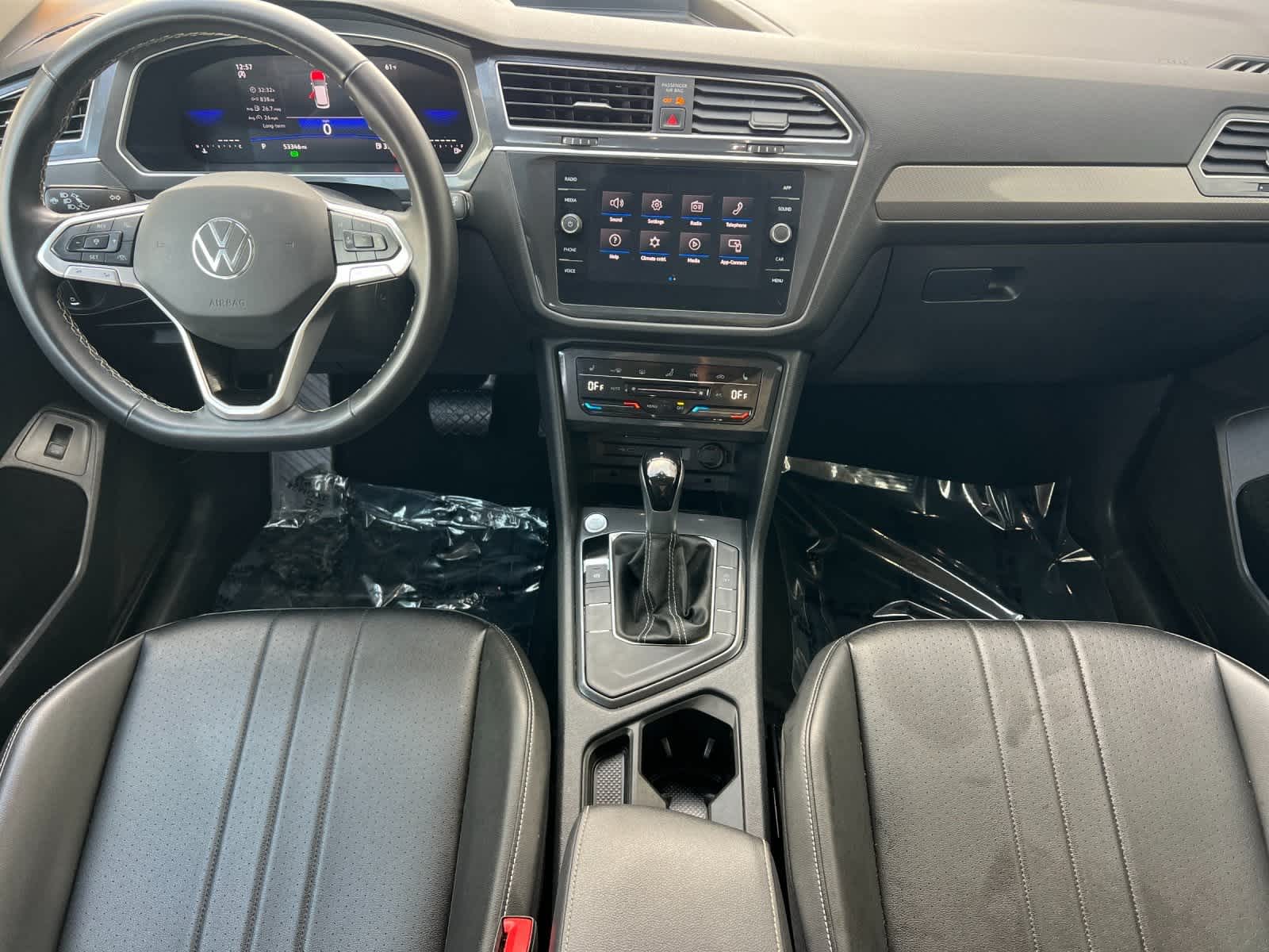 Thumbnail: 2024 Volkswagen Tiguan - 4