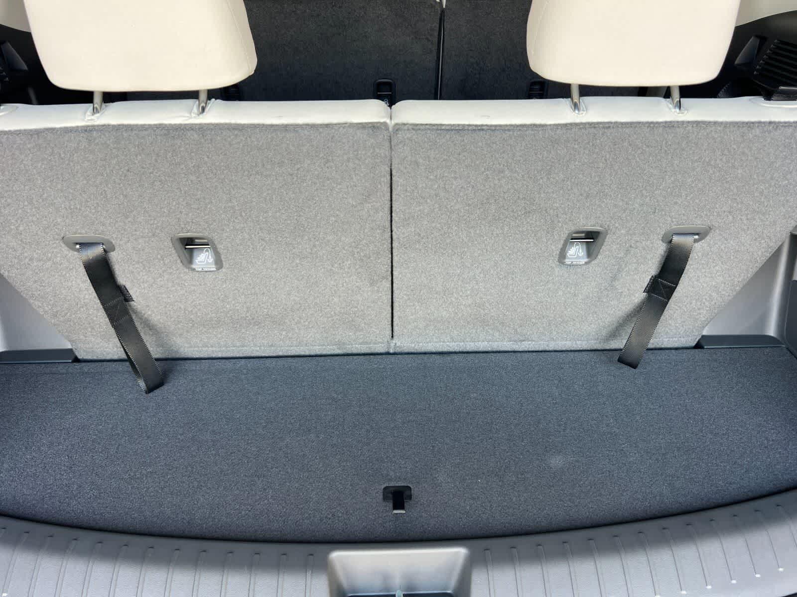 Thumbnail: 2026 Hyundai Santa Fe - 16